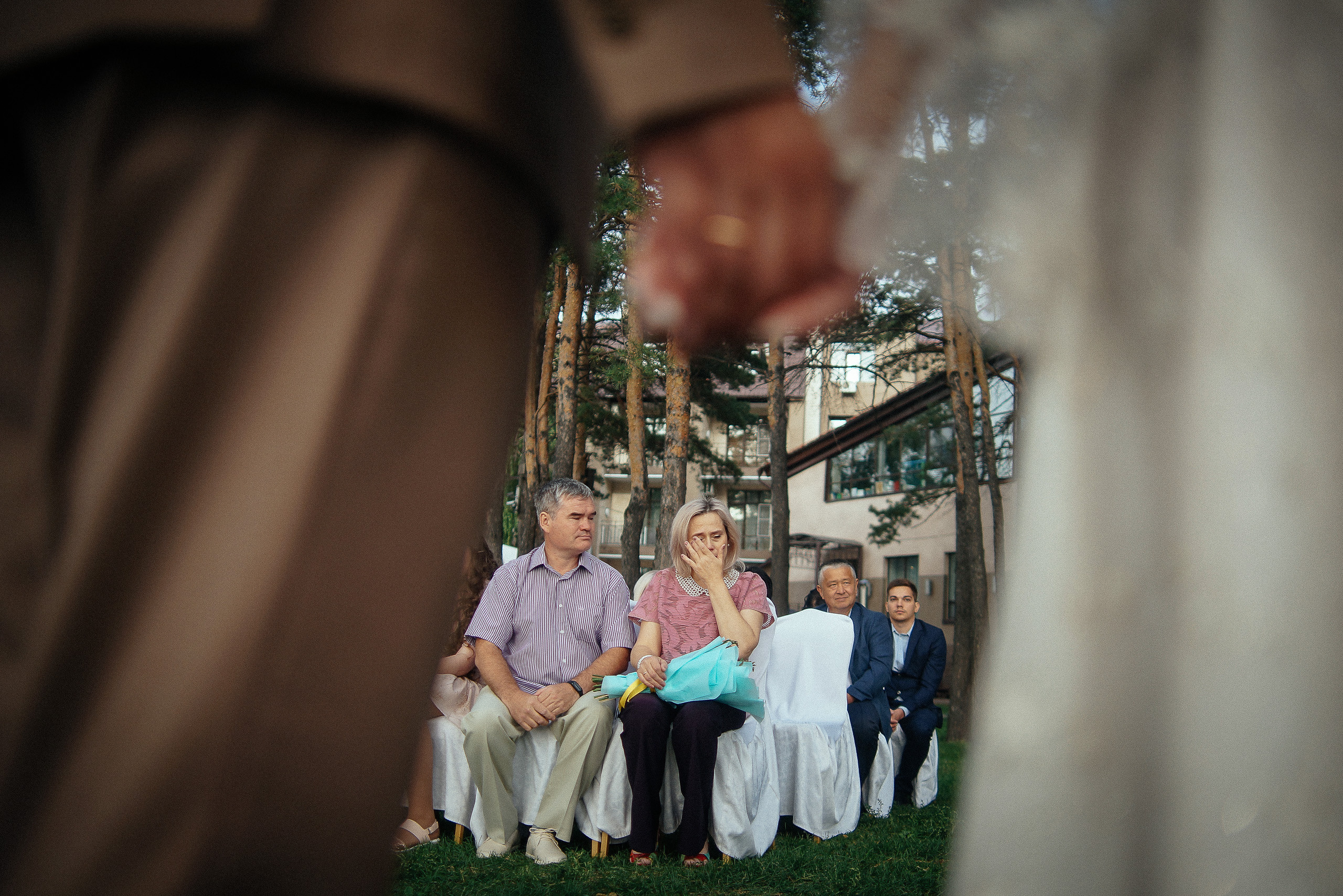 Свадьба в Бердске. Свадебный фотограф Бердск. Съемка прогулки, выездной регистрации и банкета в Crona Spa Hotel.