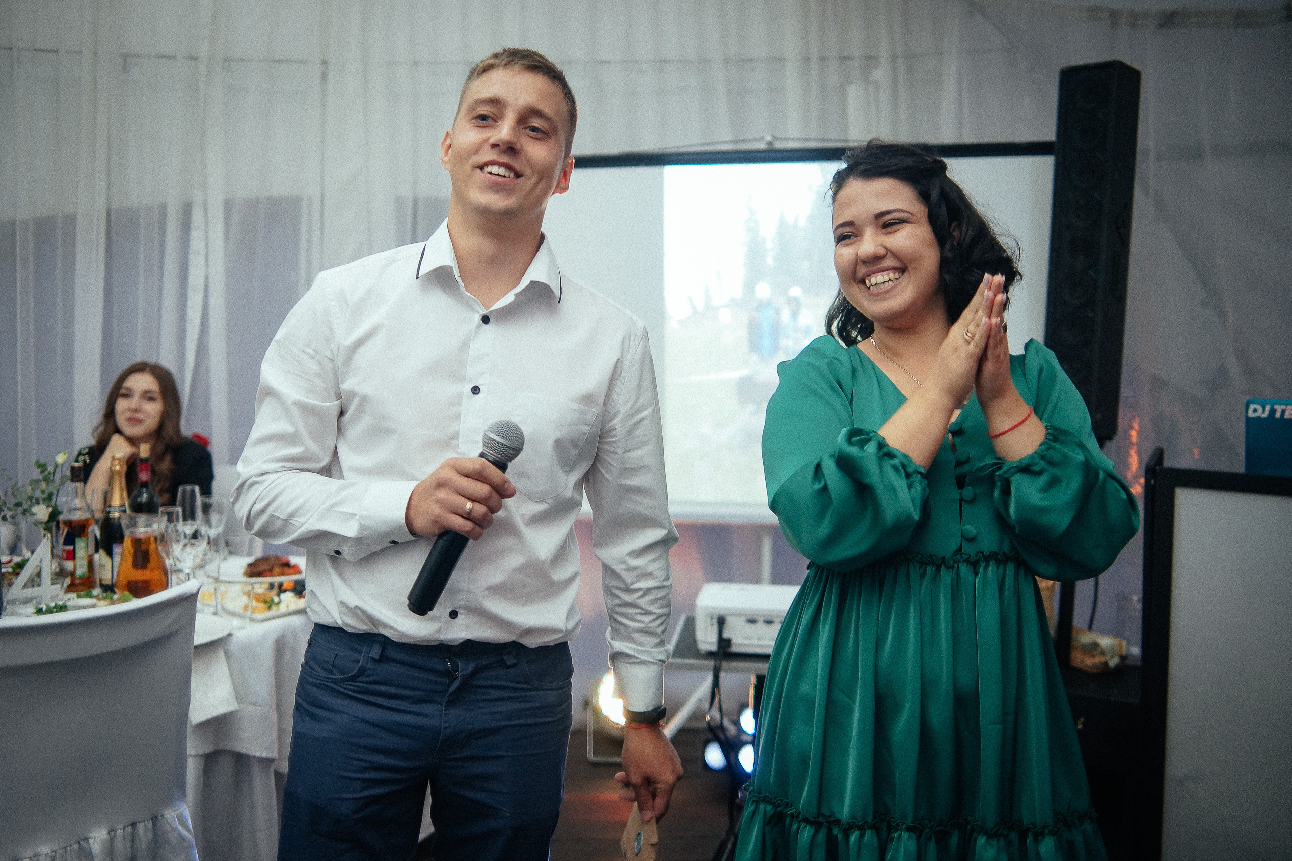 Свадьба в Бердске. Свадебный фотограф Бердск. Съемка прогулки, выездной регистрации и банкета в Crona Spa Hotel.