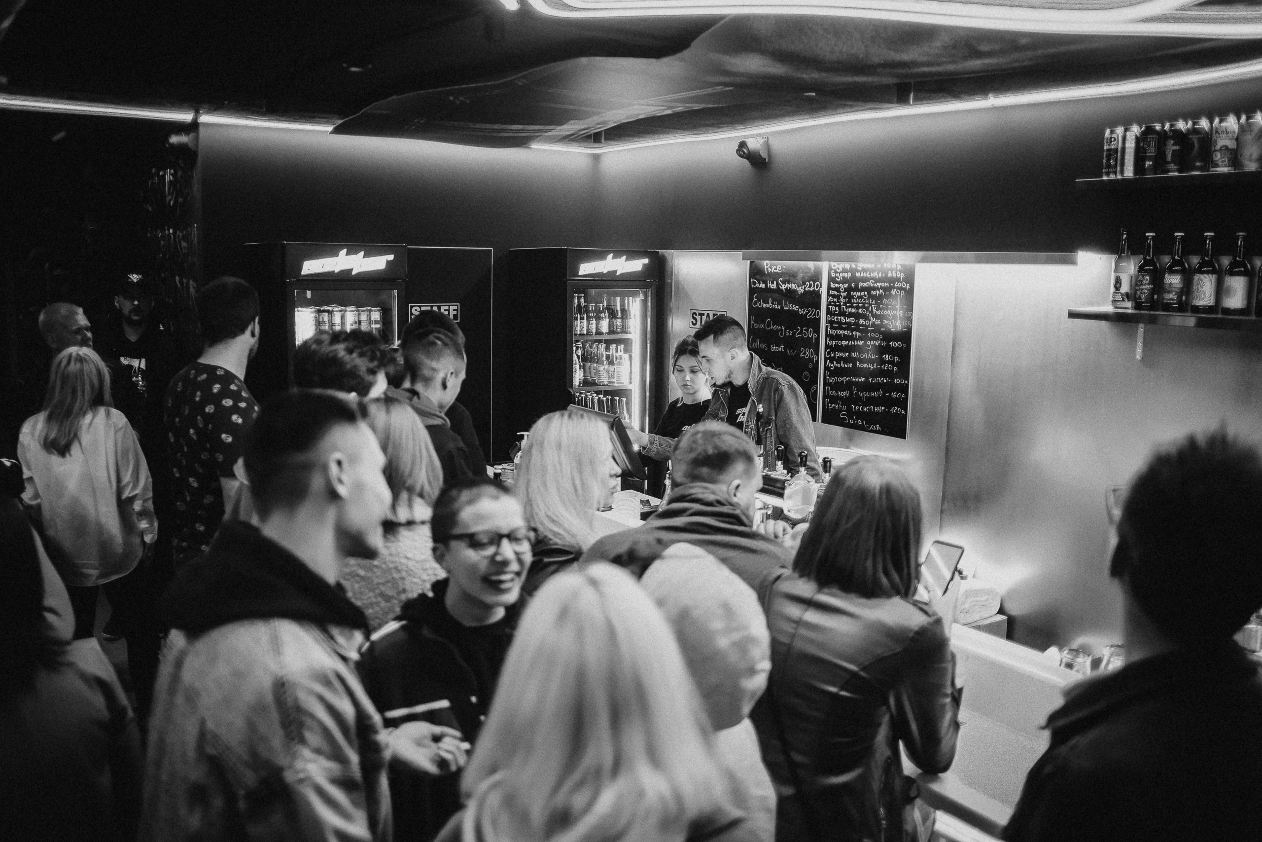 Открытие бара. Репортажный фотограф в Новосибирске. Алексей Гриценко