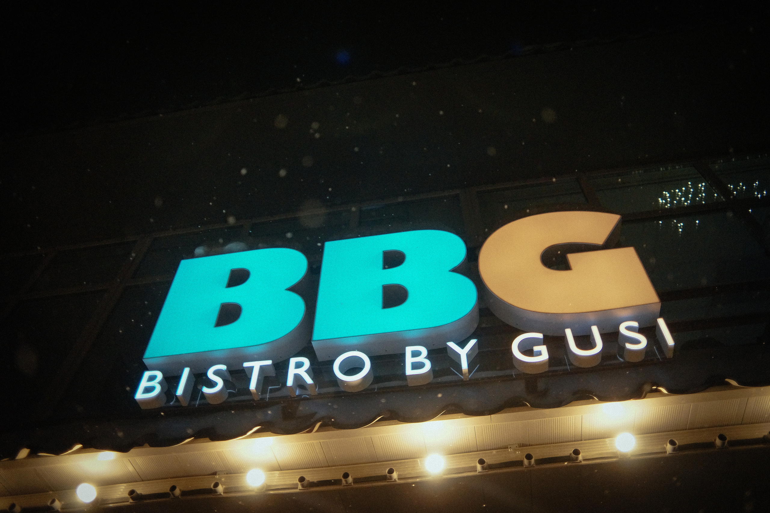 День рождения. Репортажный фотограф в Новосибирске. Алексей Гриценко