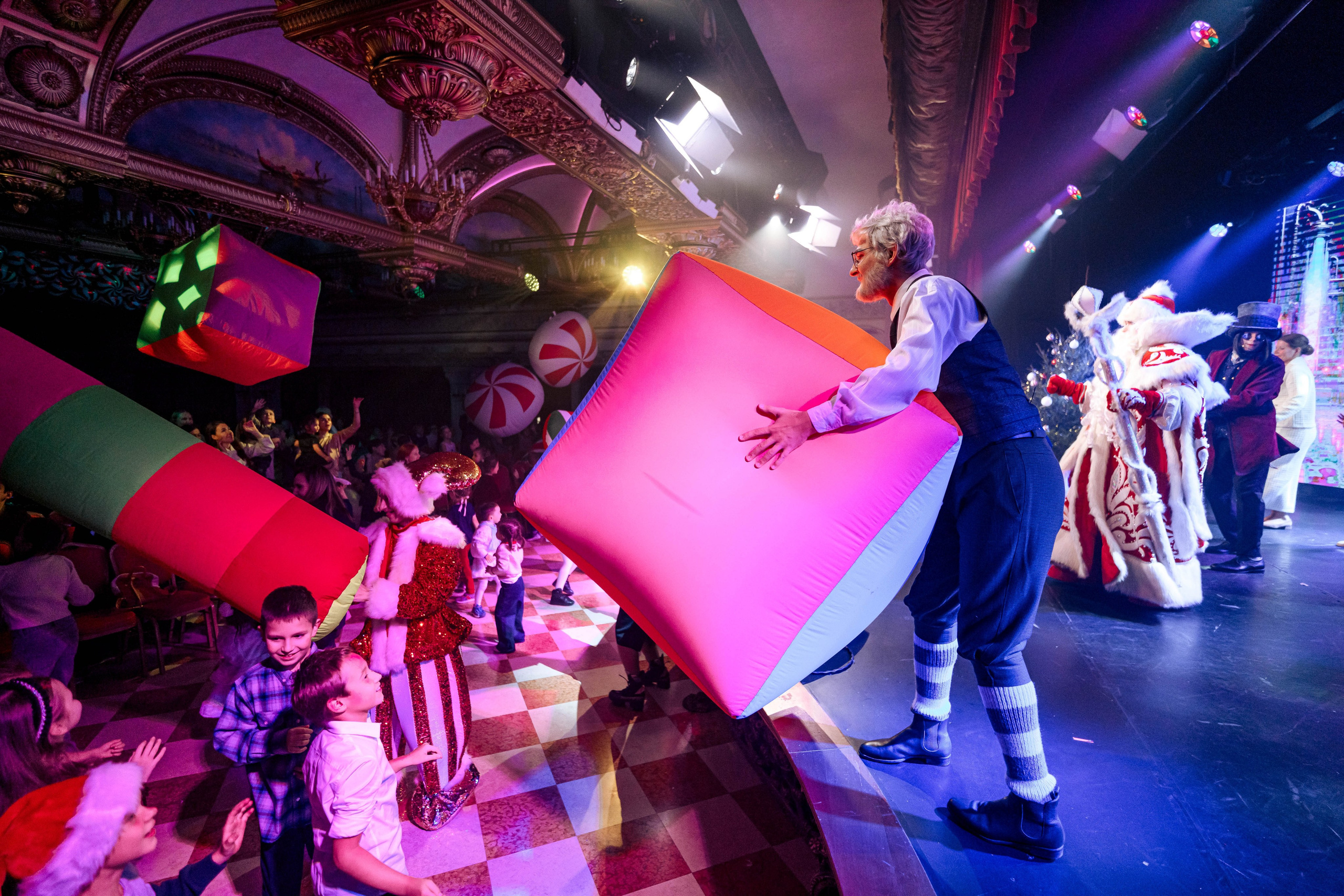 Дети России Ёлка. Максим Комаров — Профессиональный фотограф