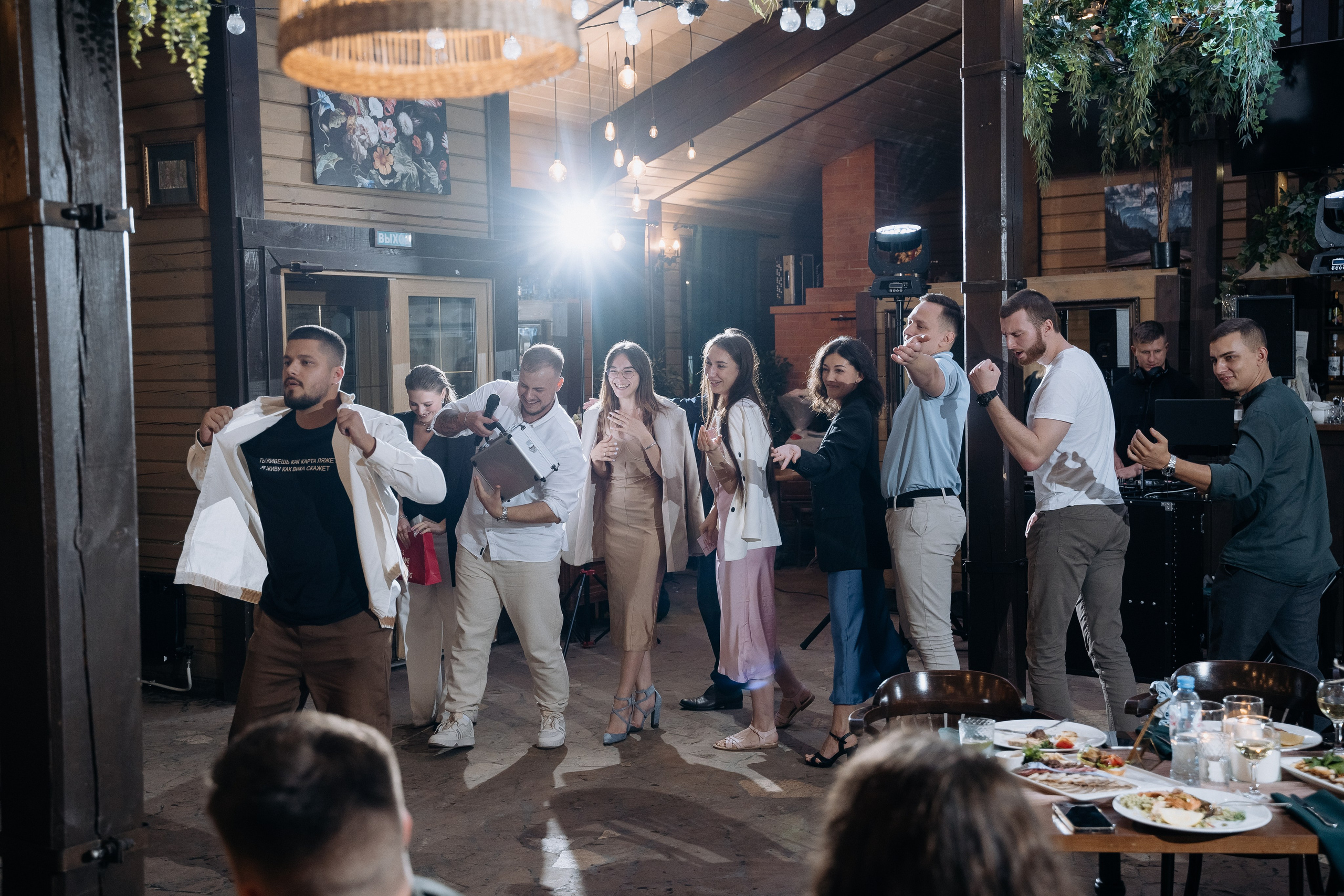 Влад и Бэлла. Свадебный и семейный фотограф в Новосибирске Наталья Зорина