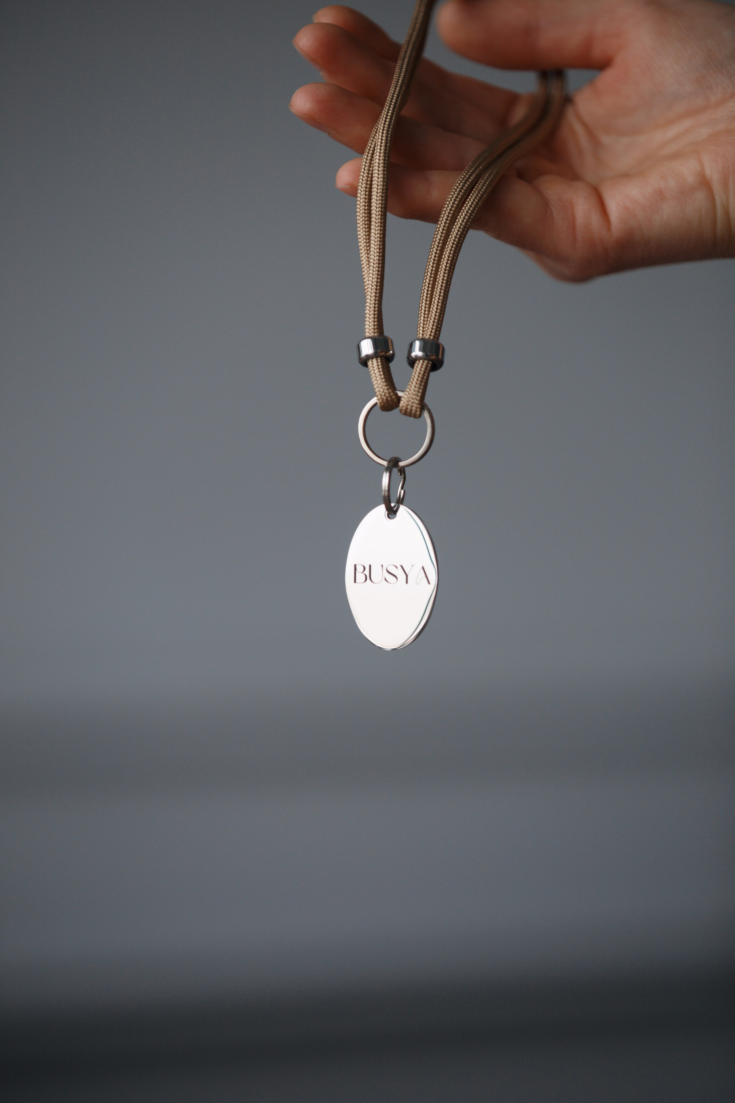 Bmbh лежанки и адресники. Фотограф анималист Кристина Карпова, Москва