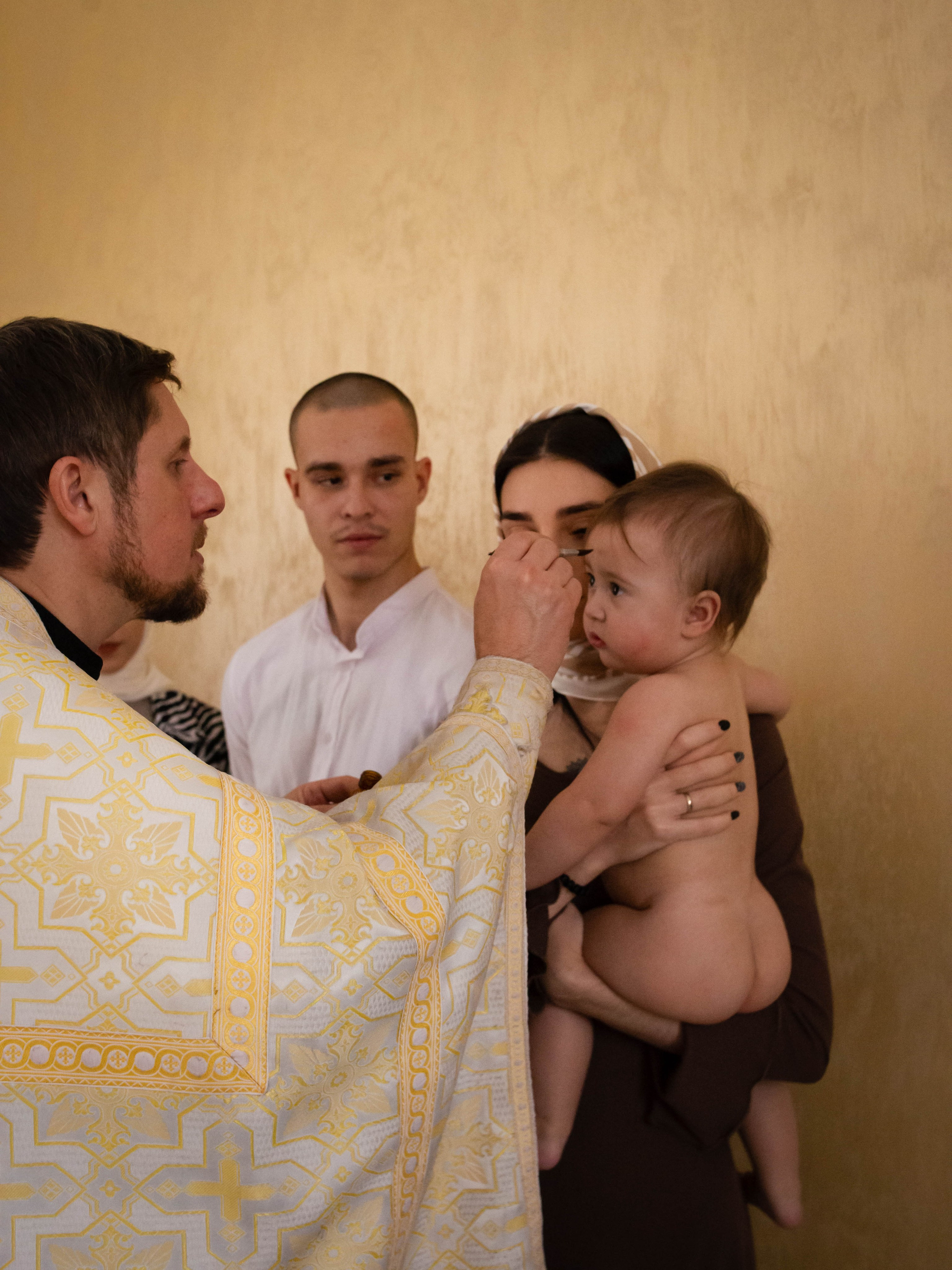 Крещение Эмира. Семейный фотограф Софи Симакова в Волгограде и Волжском