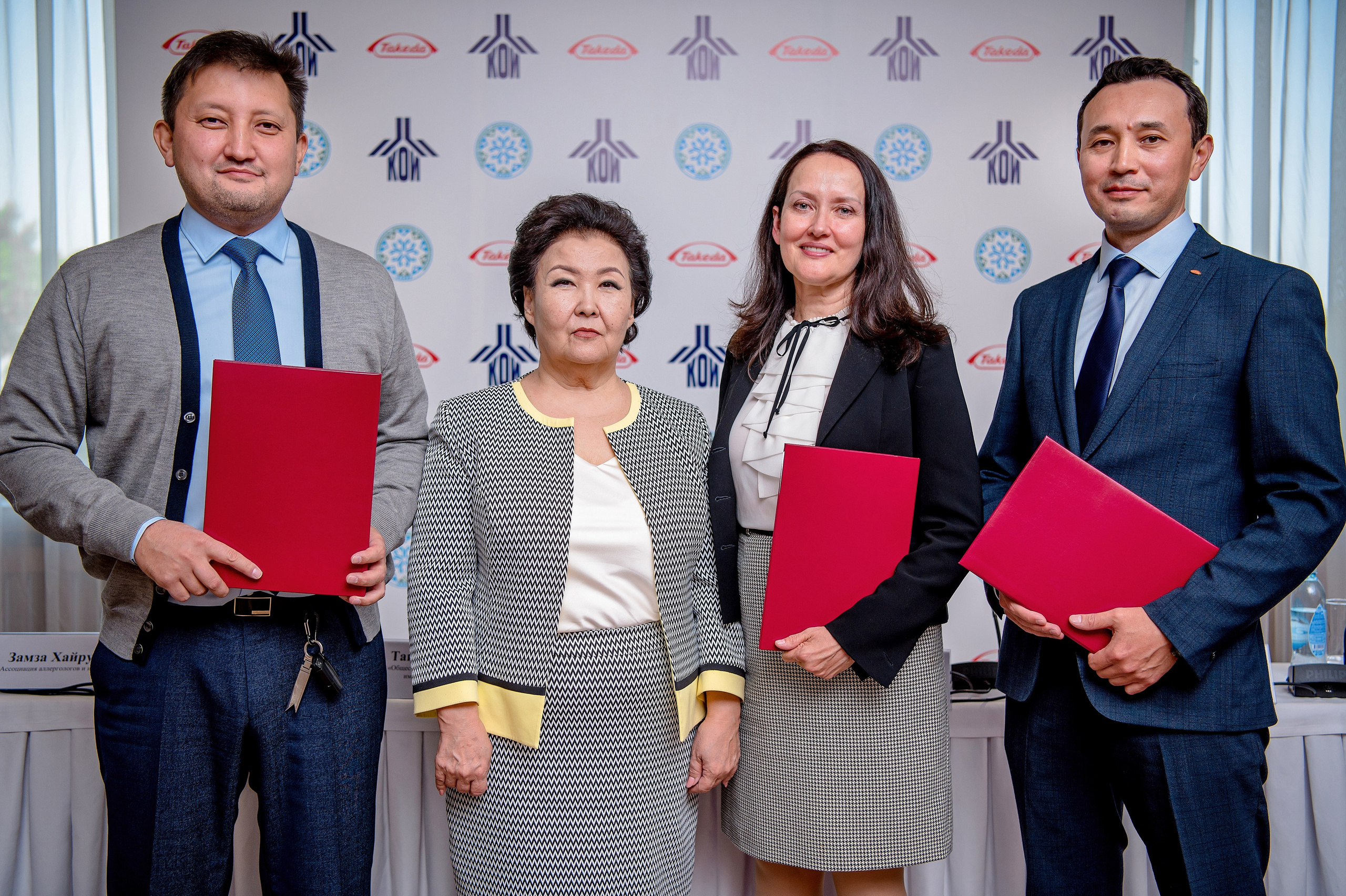 Конференции. Семинары. Елена Северина фотограф, Алматы: репортаж (спорт, концерты, конференции), предметная и фуд-съёмка, портреты, каталоги, фэшн, ретушь