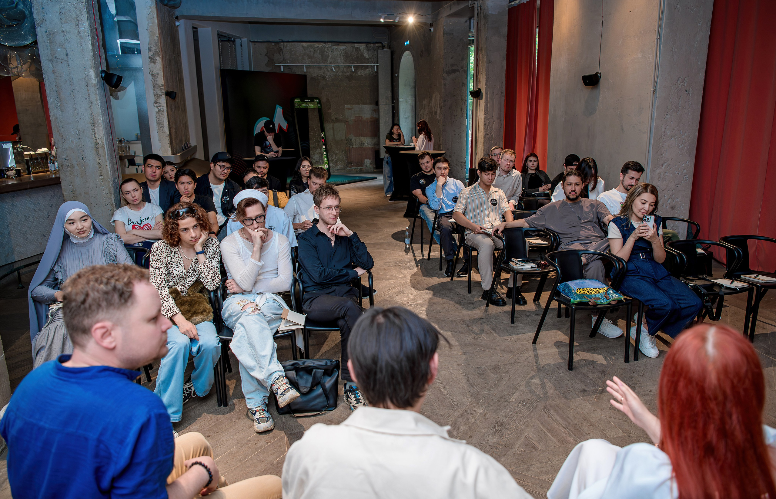 Конференции. Семинары. Елена Северина фотограф, Алматы: репортаж (спорт, концерты, конференции), предметная и фуд-съёмка, портреты, каталоги, фэшн, ретушь