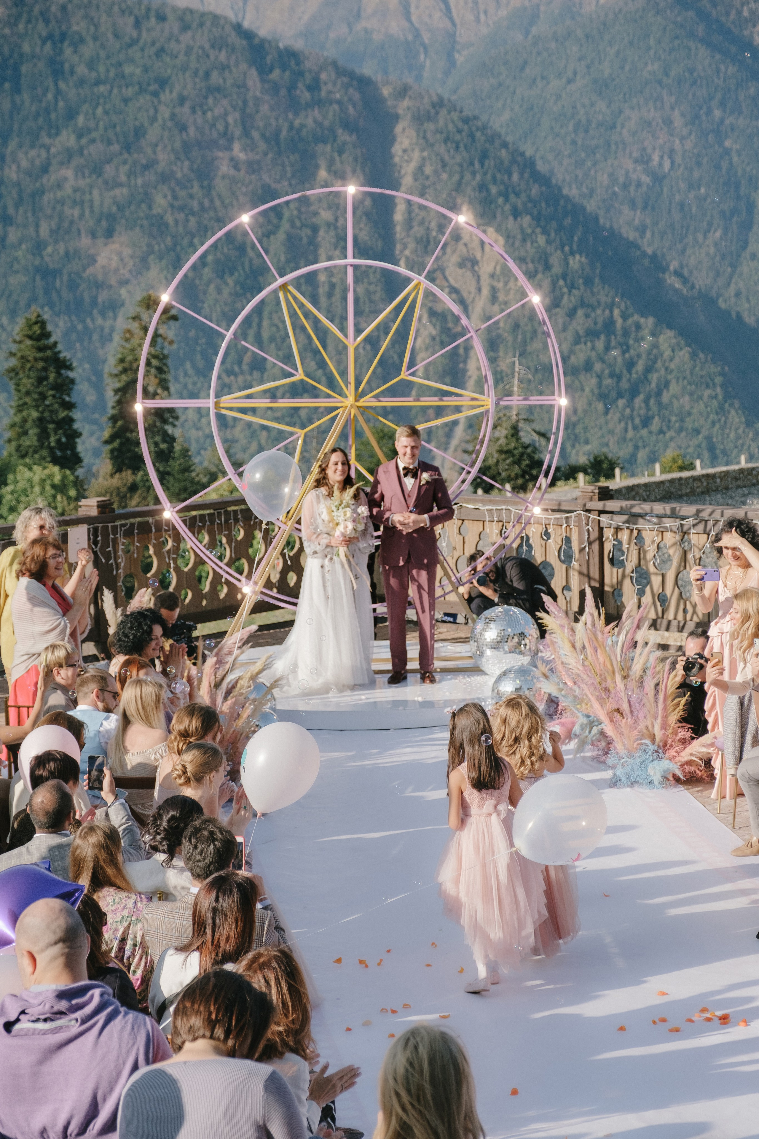 Фестиваль чувств. Свадебный Видеограф Фотограф в Сочи