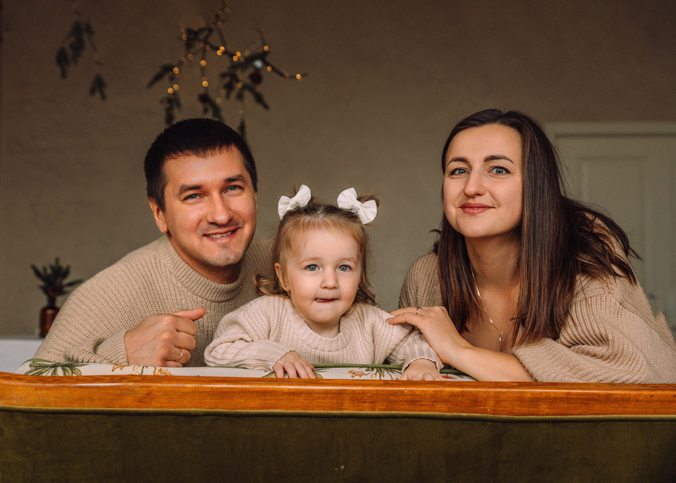 Катя, Артем, Елена, Ника и Лера. Семейный фотограф В Москве Александра Дейкун