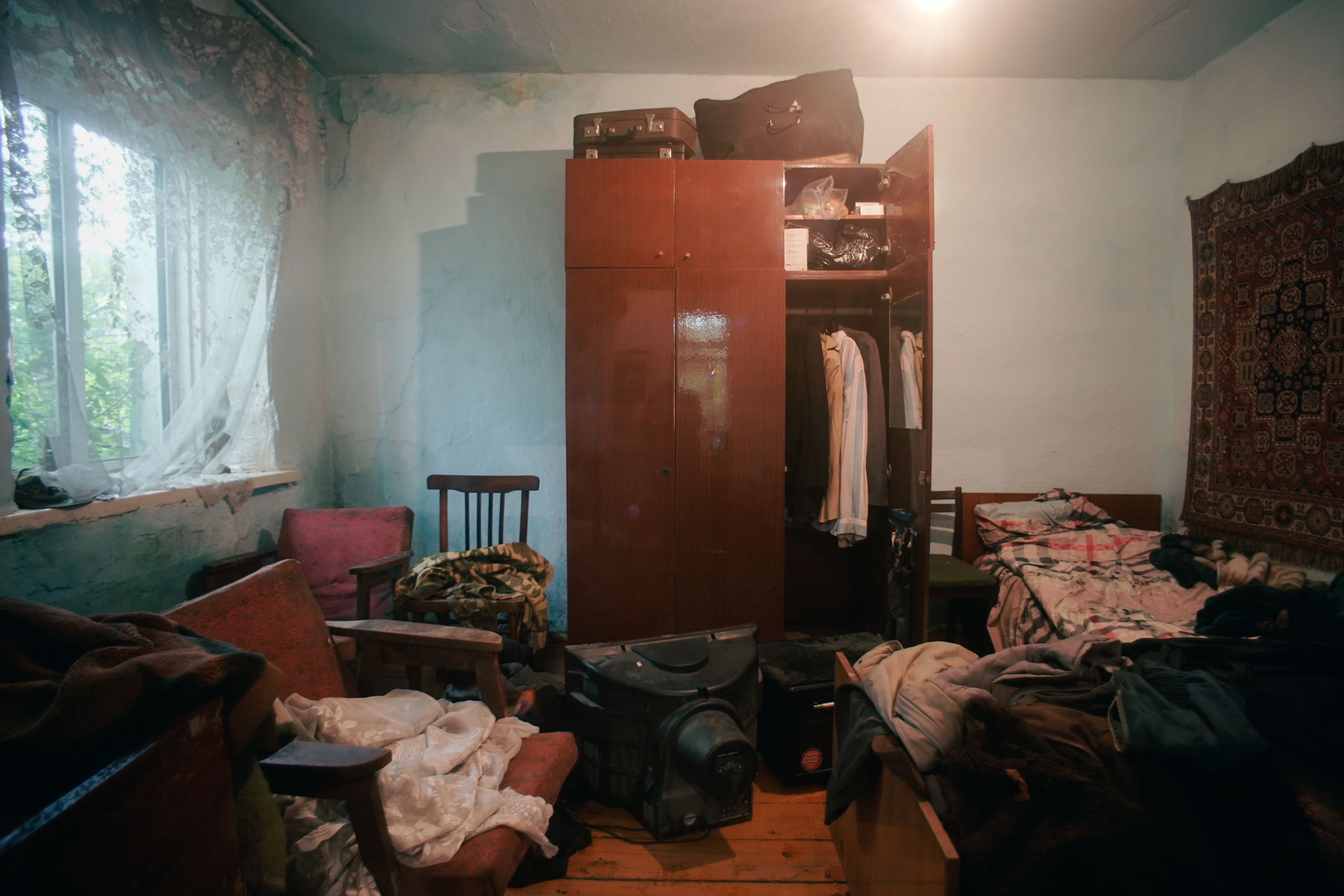 Добровольческий отряд после наводнения в селе Ундино-Поселье, 2021. Андрей Фадеев фото видео Тбилиси