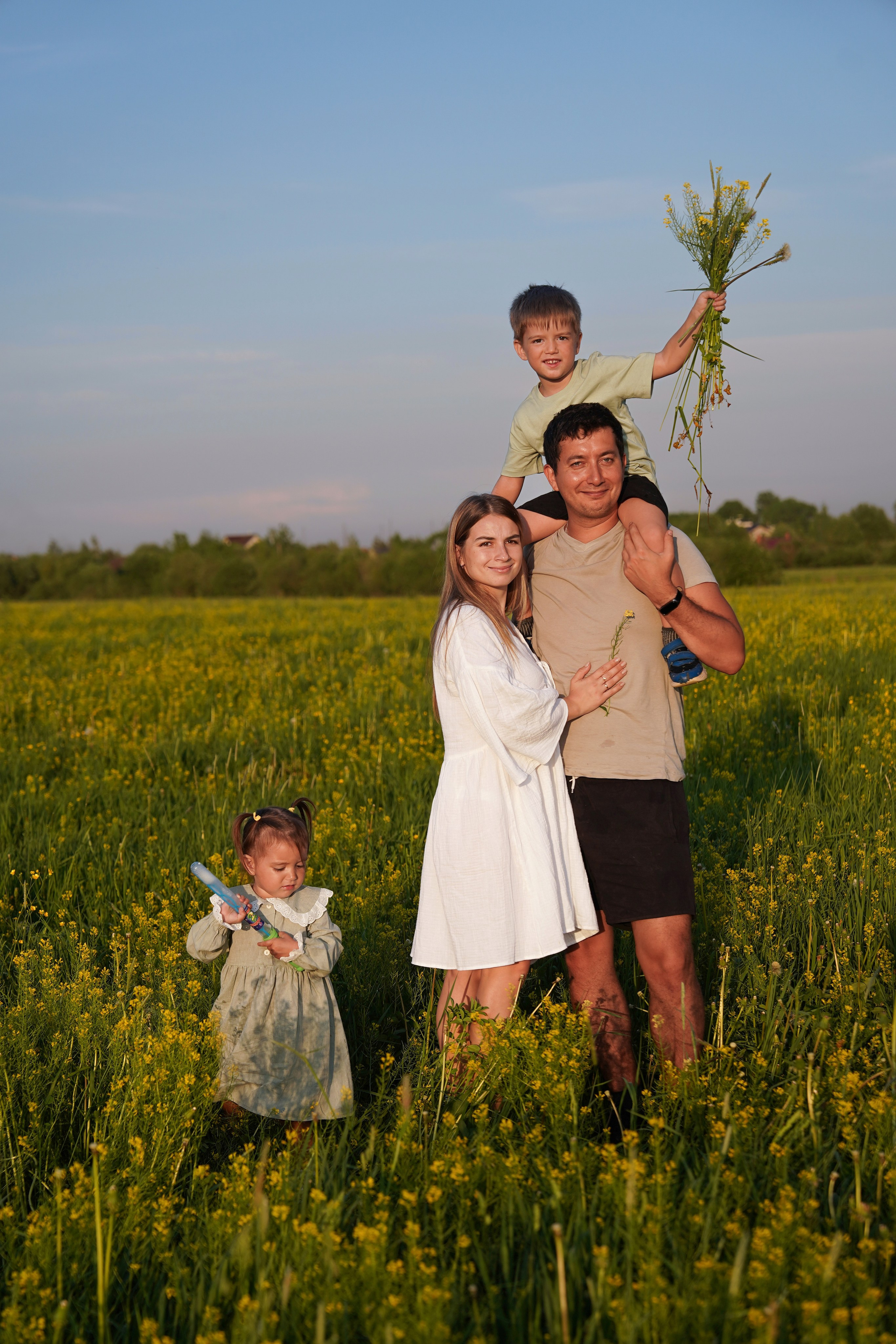 Семейная фотоистория на природе. Главная