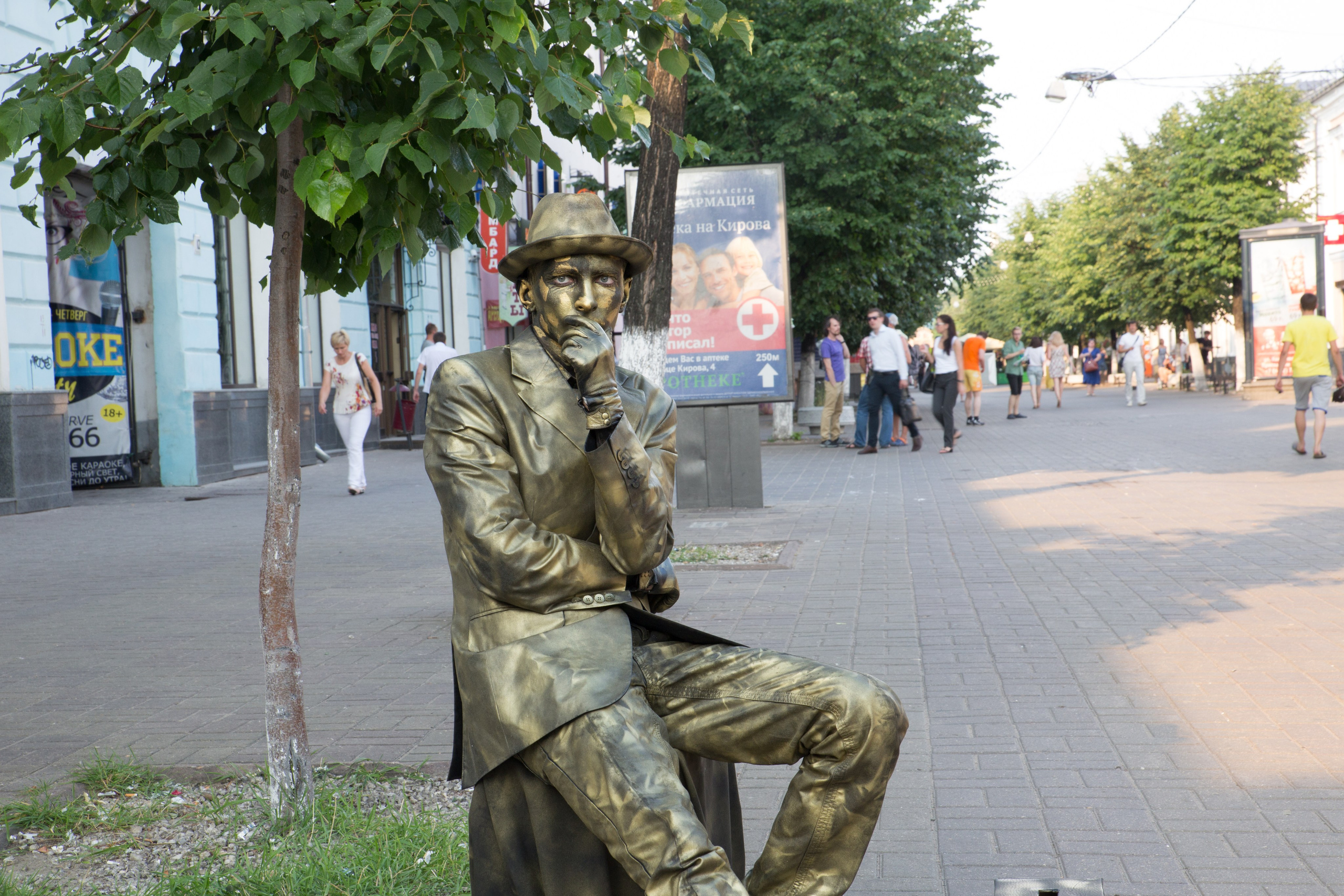 Г. Ярославль. Студия Максима Белослюдцева