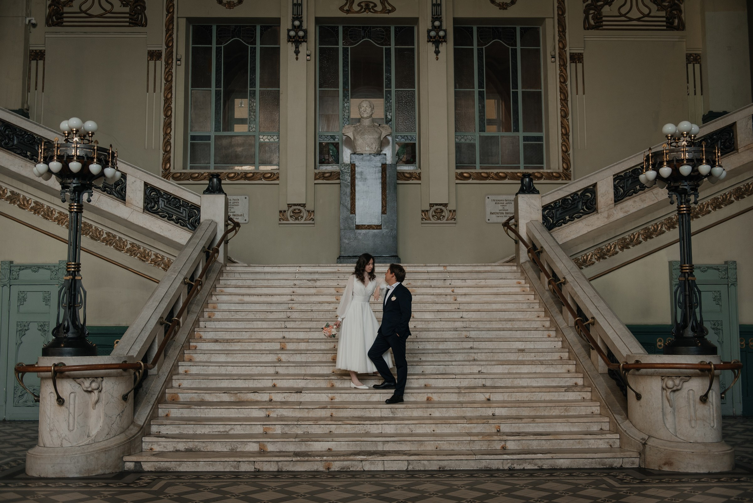 свадебная фотосессия в Витебском вокзале