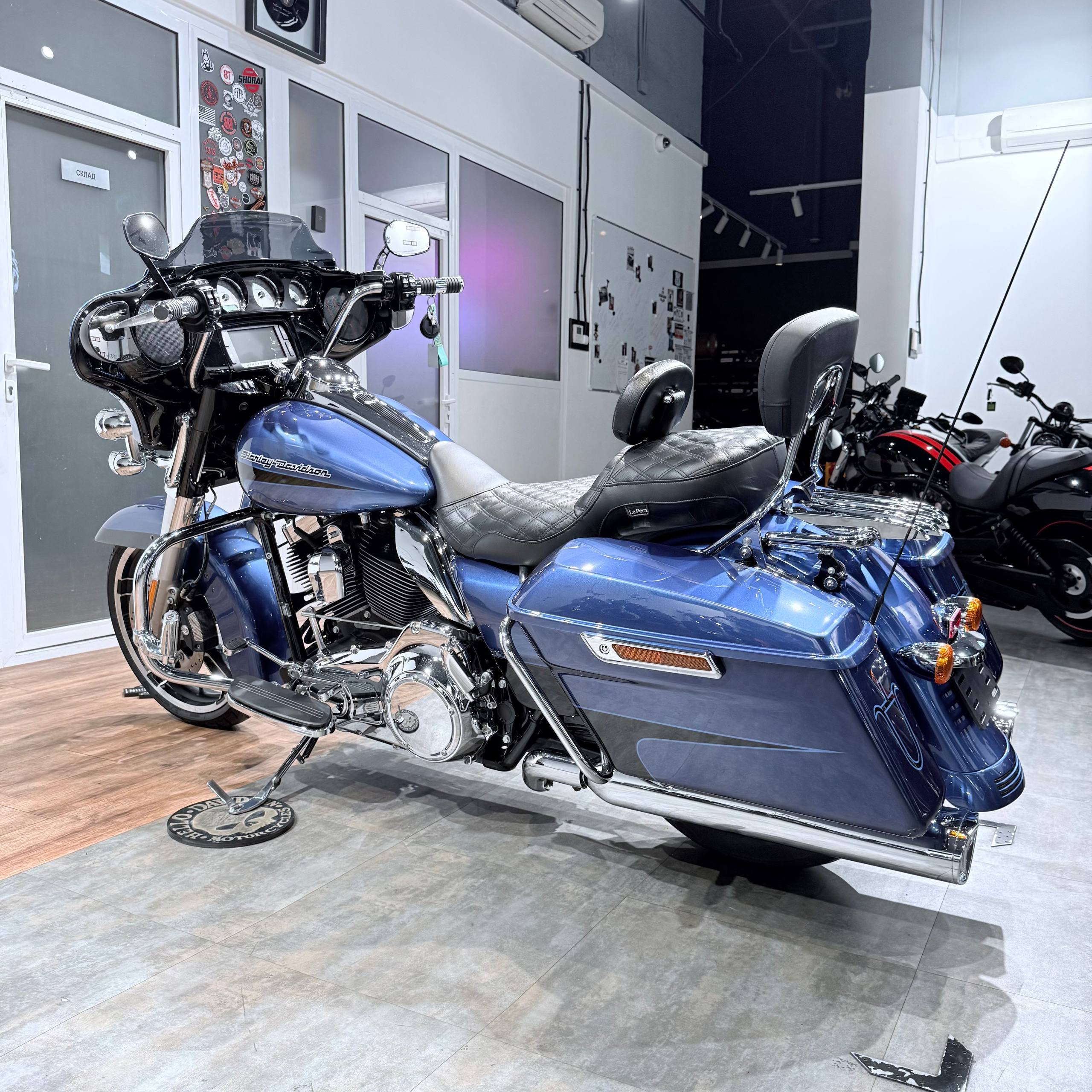 2016 Street Glide 103 Bluе Осеan Vivid Вlack. Hello Davidson, Москва. Только хорошие мотоциклы…