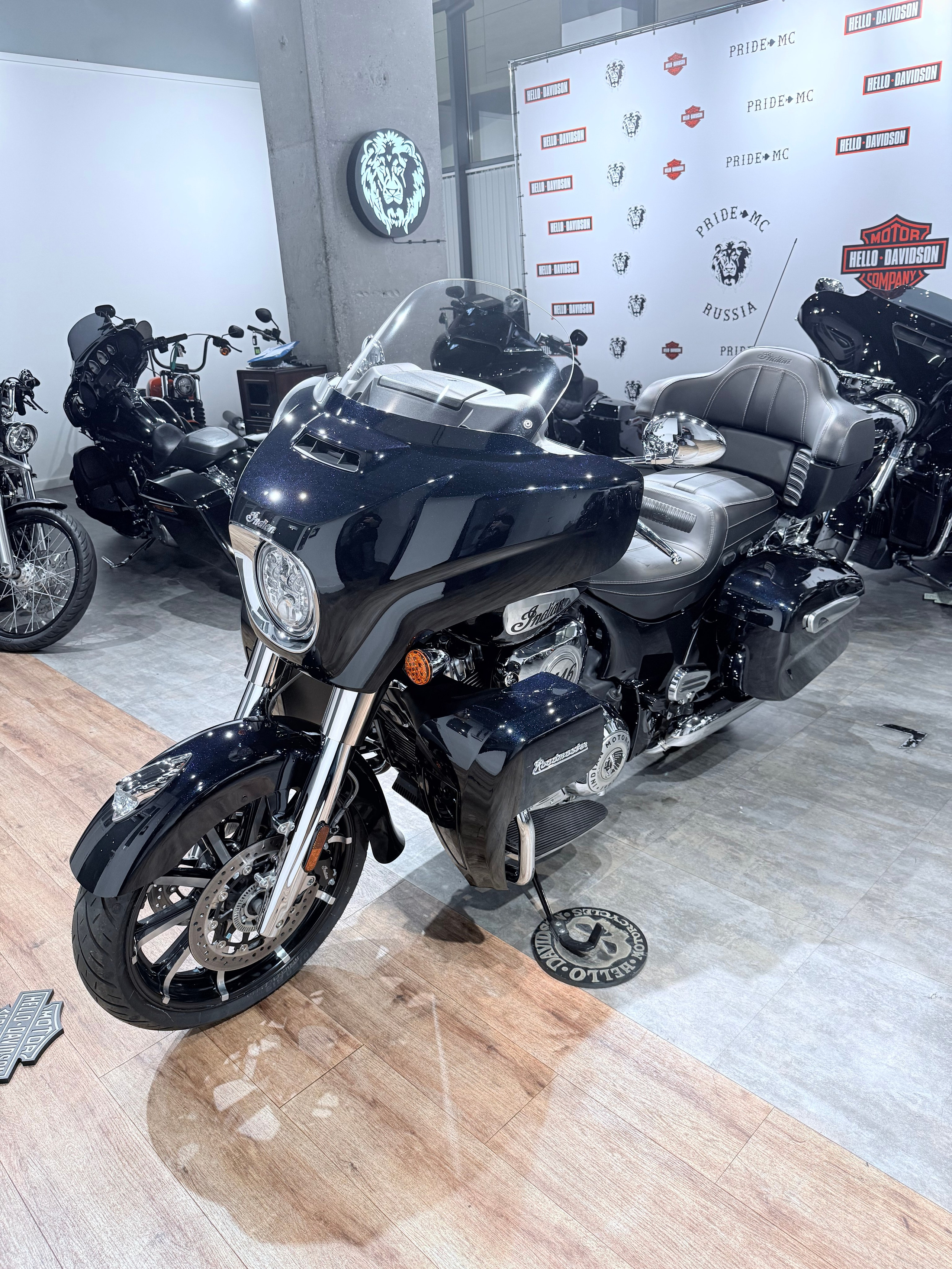 2023 NЕW INDIAN Rоаdmаstеr Limited 116 Blаck Azure Crystal. Hello Davidson, Москва. Только хорошие мотоциклы…