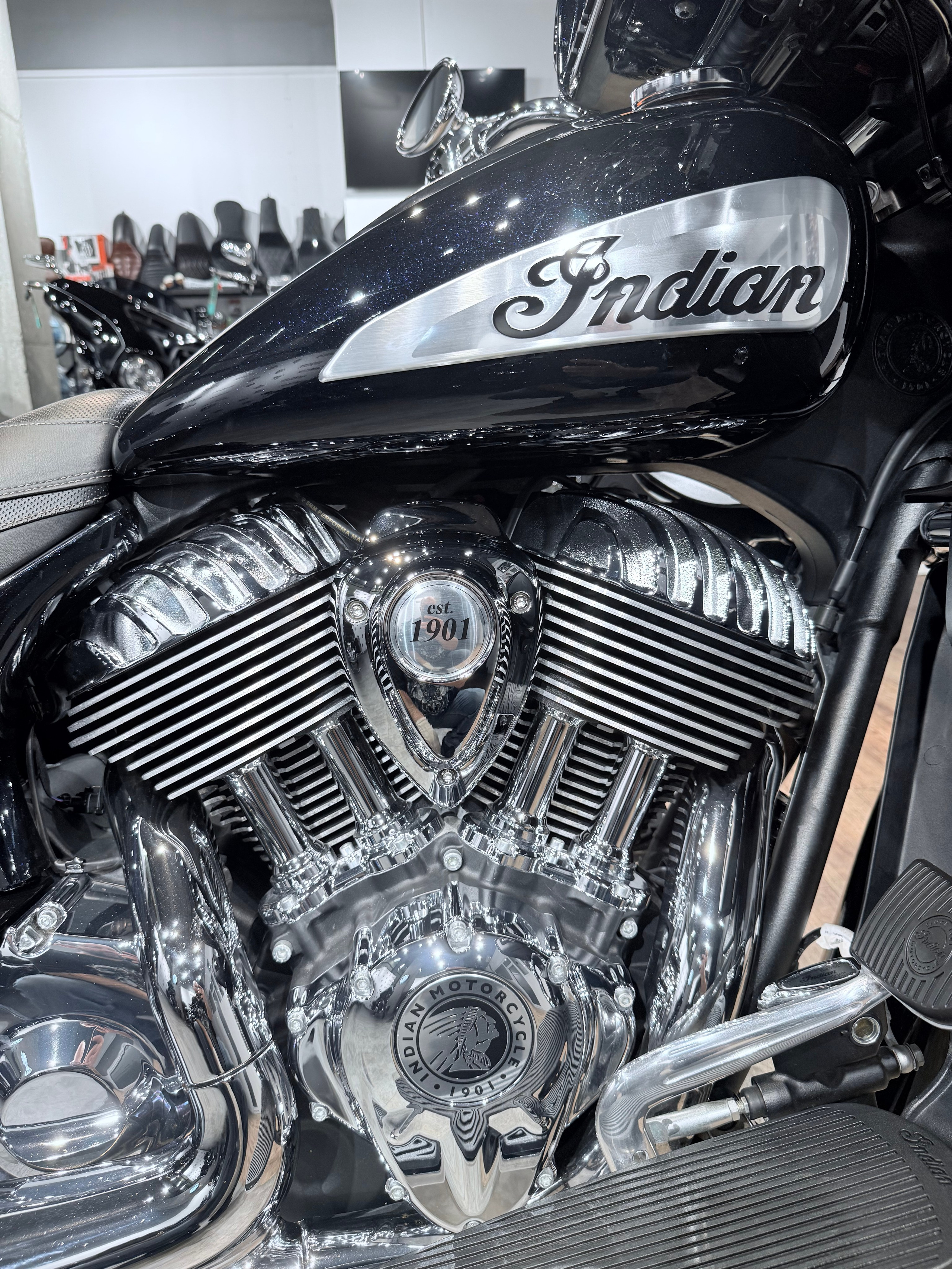 2023 NЕW INDIAN Rоаdmаstеr Limited 116 Blаck Azure Crystal. Hello Davidson, Москва. Только хорошие мотоциклы…