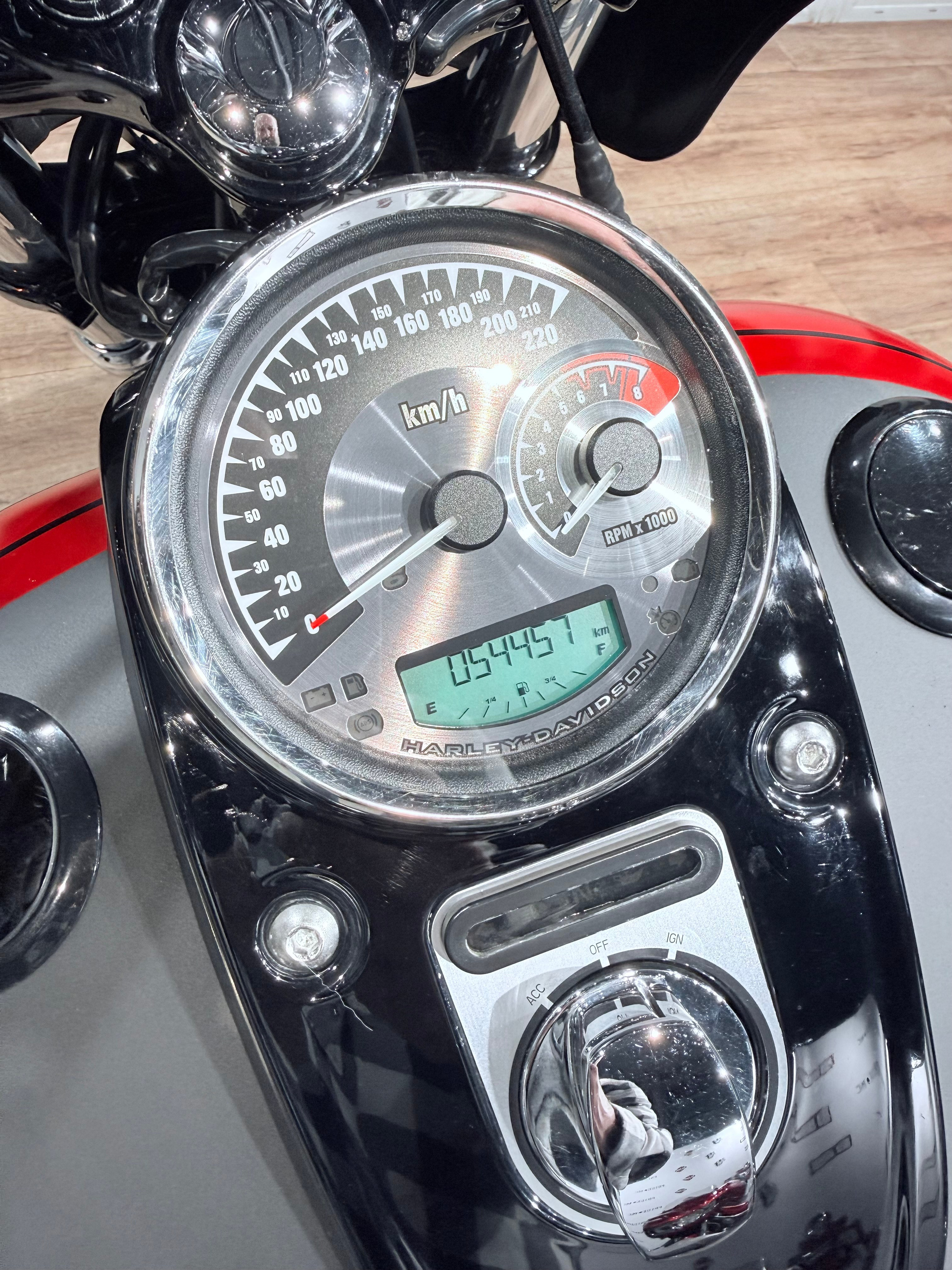 2015 Fat Вob 103 ABS Blасk Denim. Hello Davidson, Москва. Только хорошие мотоциклы…