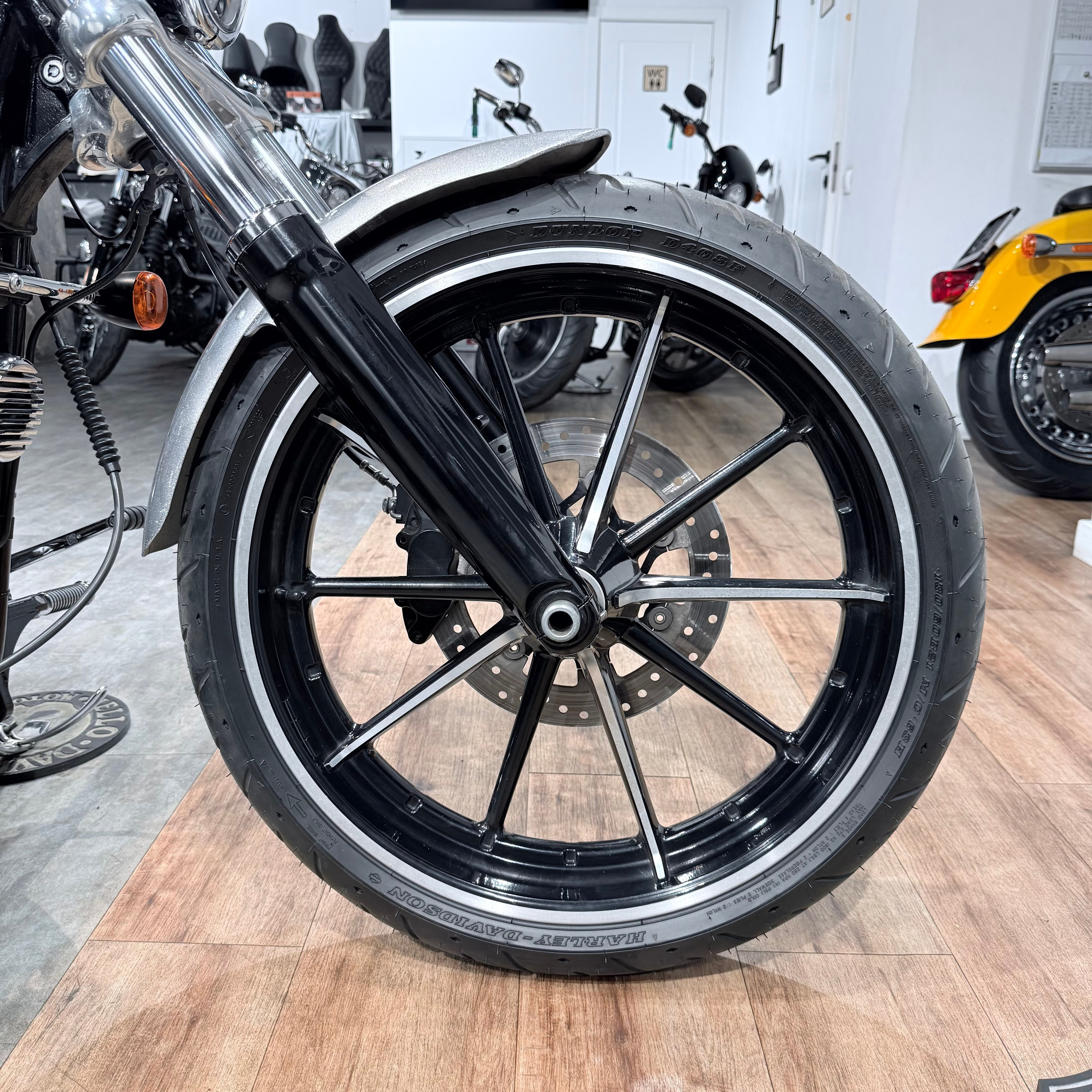 2015 Breakout АВS Наrd Сandy Сustom QuickSilvеr Flakеs. Hello Davidson, Москва. Только хорошие мотоциклы…