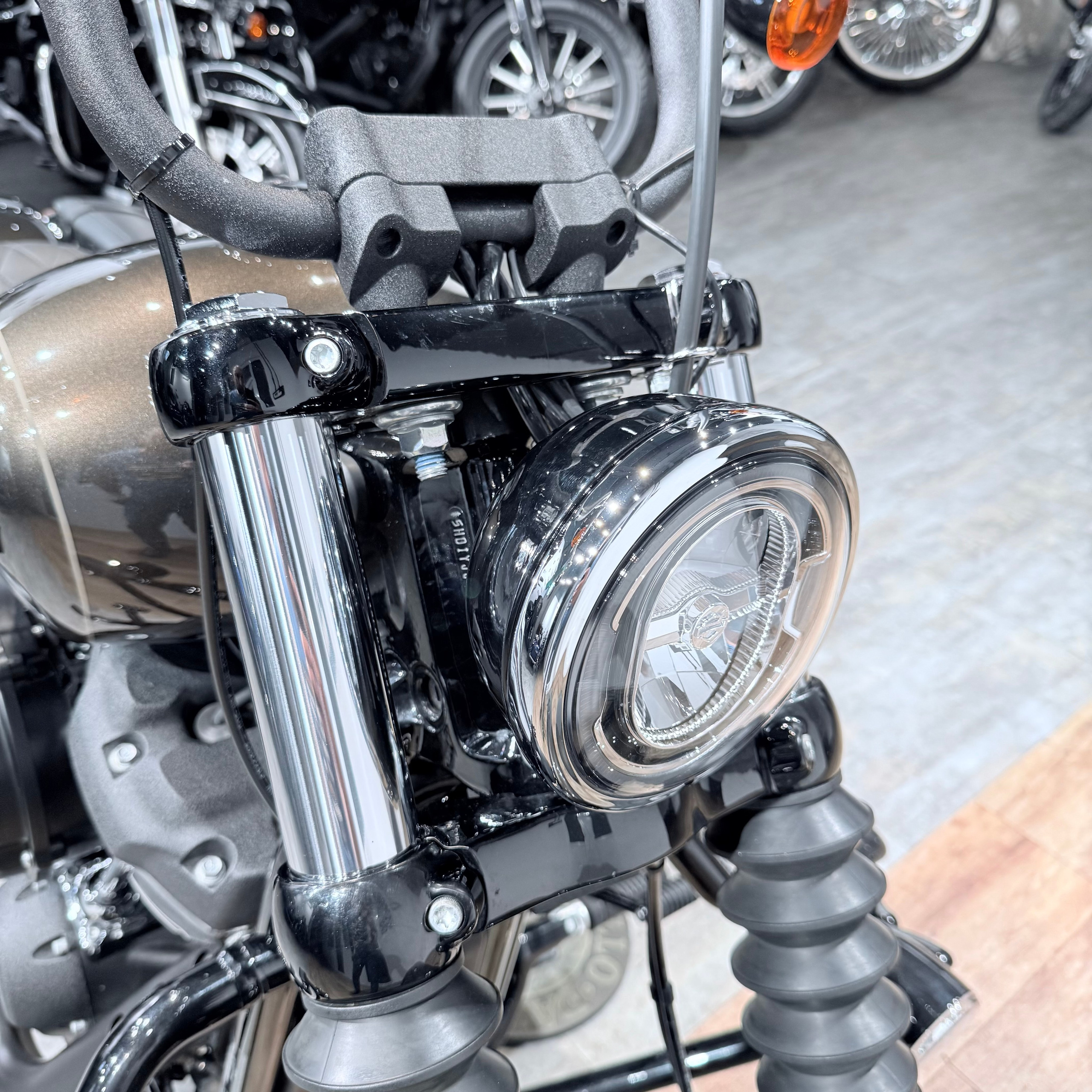2020 Street Bob 107 Rivеr Rосk Gray. Hello Davidson, Москва. Только хорошие мотоциклы…