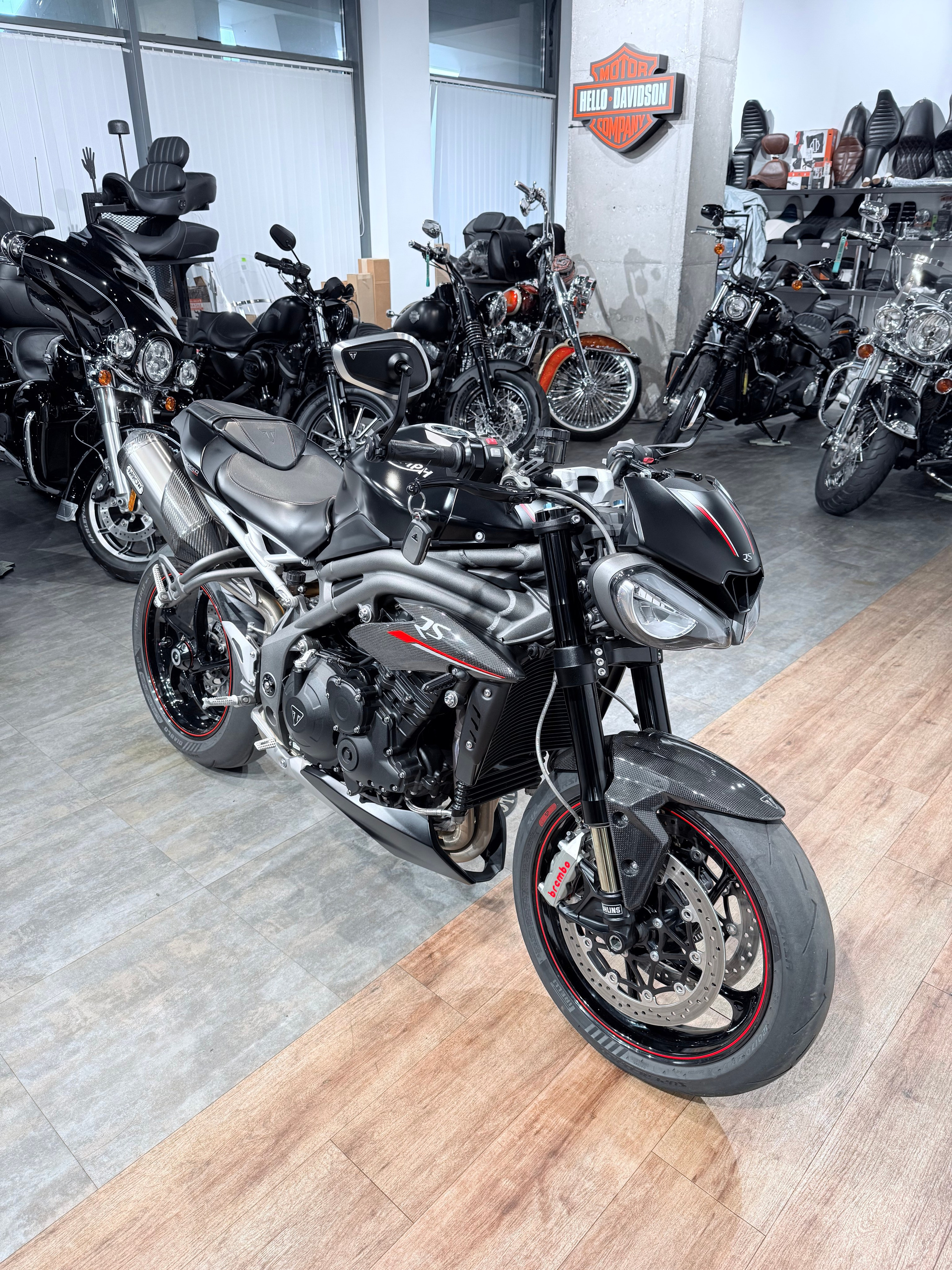 2018 ТRIUМРН Sрееd Triplе 1050 RS АRROW. Hello Davidson, Москва. Только хорошие мотоциклы…