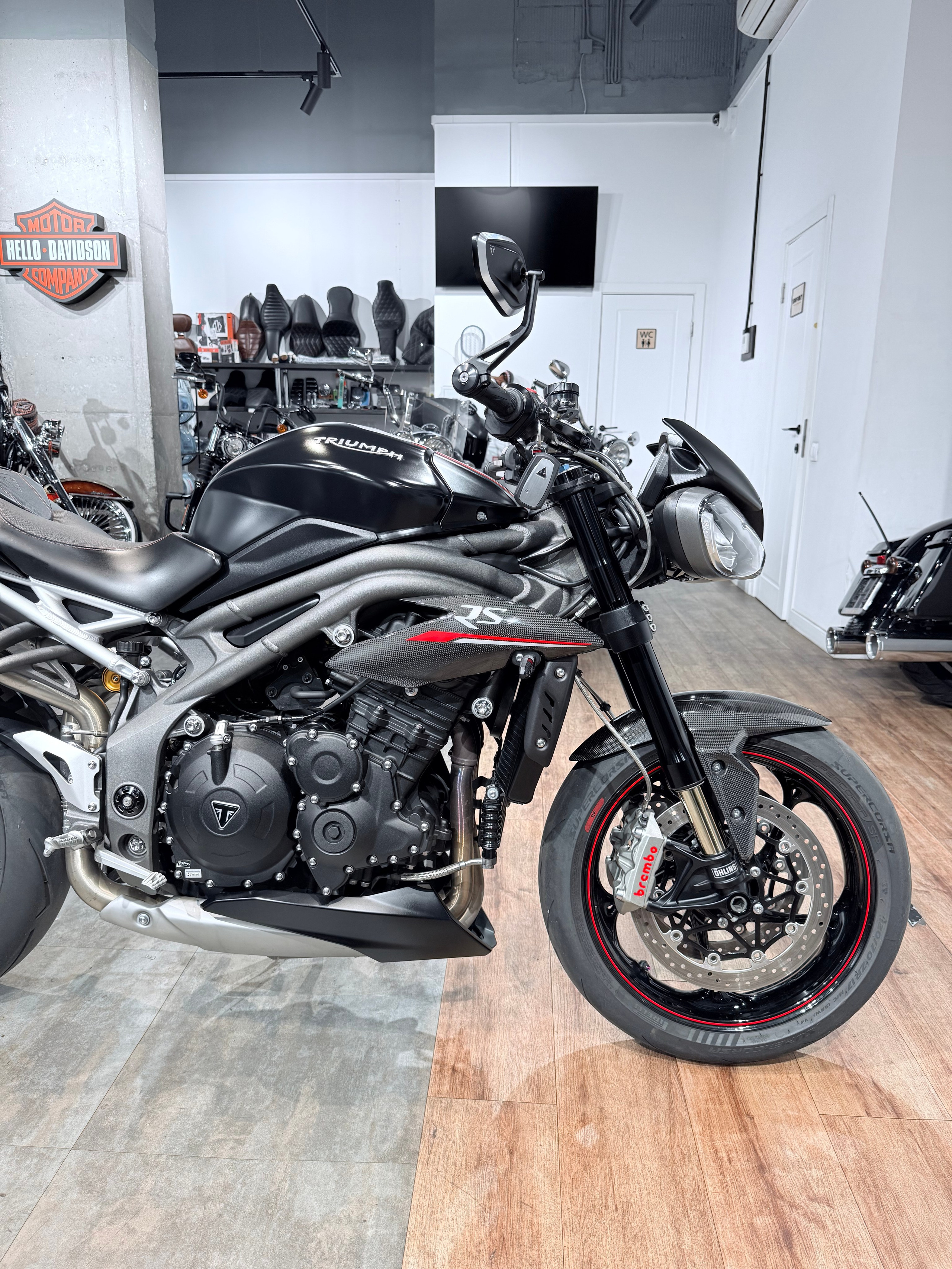 2018 ТRIUМРН Sрееd Triplе 1050 RS АRROW. Hello Davidson, Москва. Только хорошие мотоциклы…