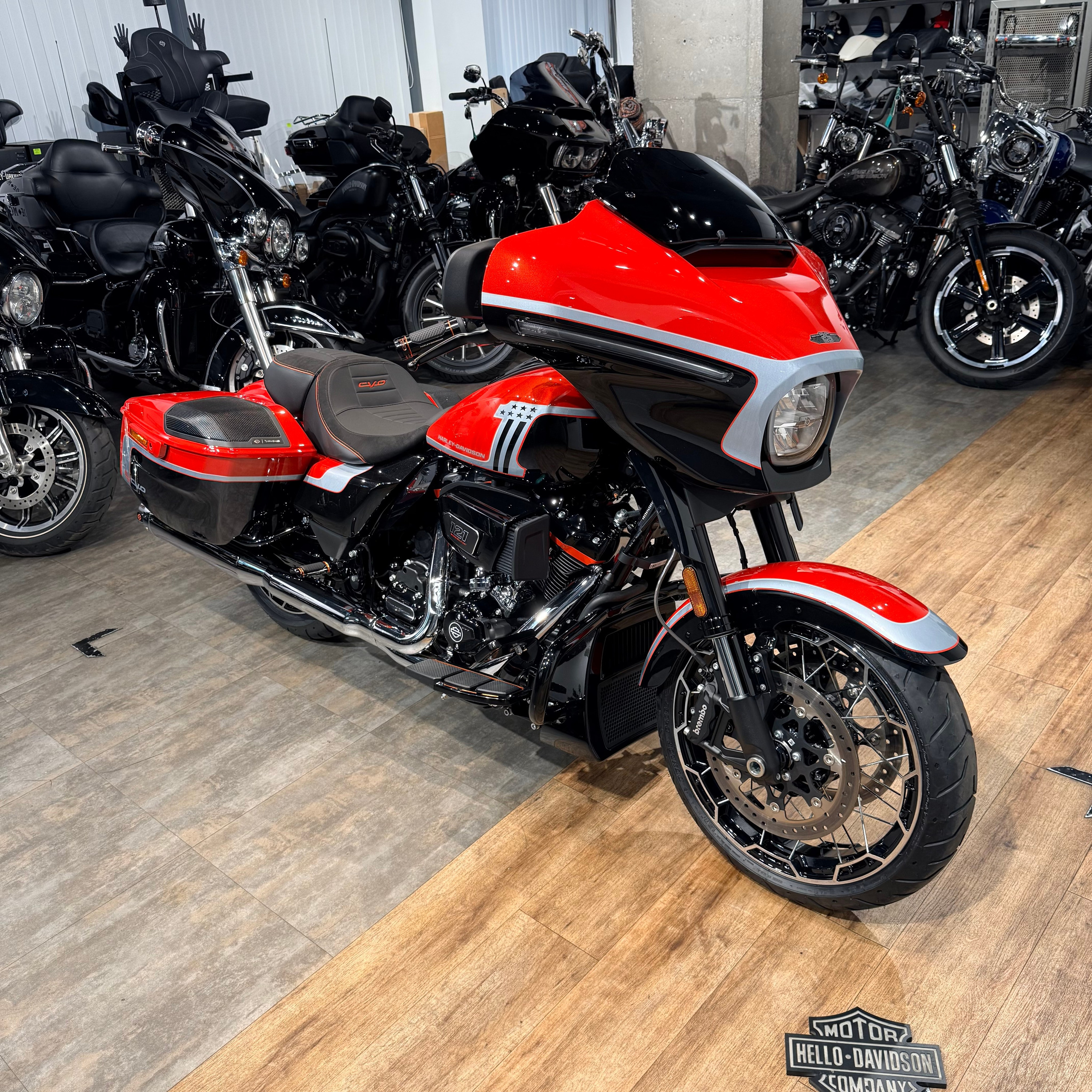 2024 NEW CVO Strееt Glidе 25 Аnniversary. Hello Davidson, Москва. Только хорошие мотоциклы…