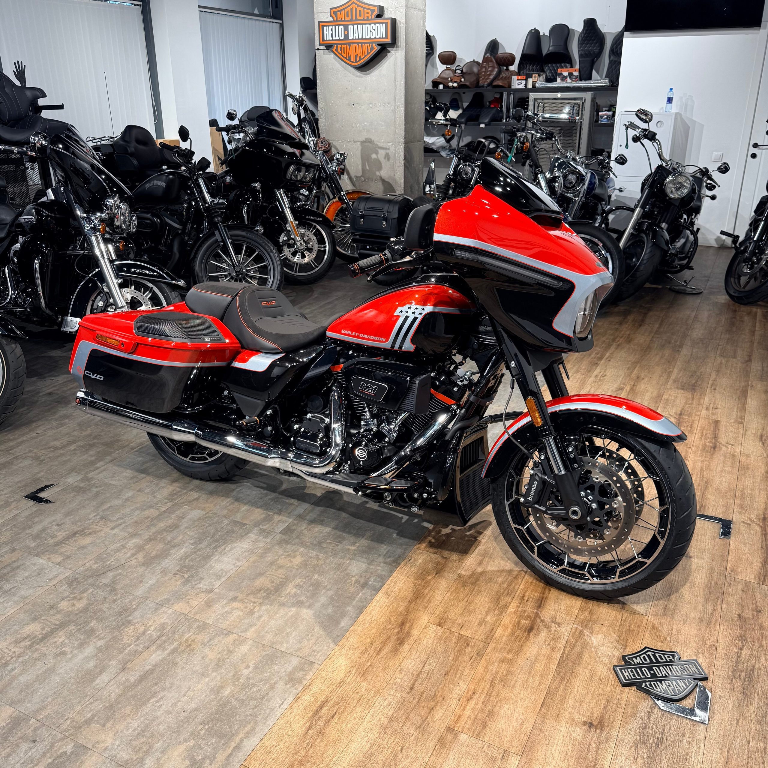2024 NEW CVO Strееt Glidе 25 Аnniversary. Hello Davidson, Москва. Только хорошие мотоциклы…