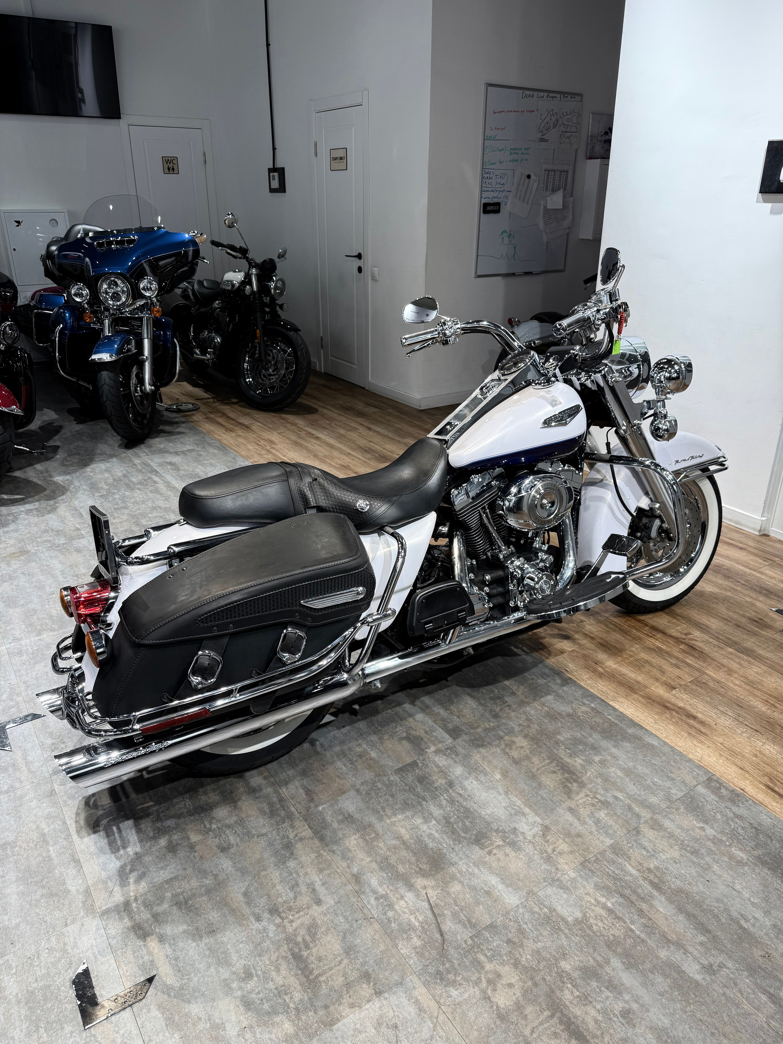 Road King 96 Screaming Eagle. Hello Davidson, Москва. Только хорошие мотоциклы…