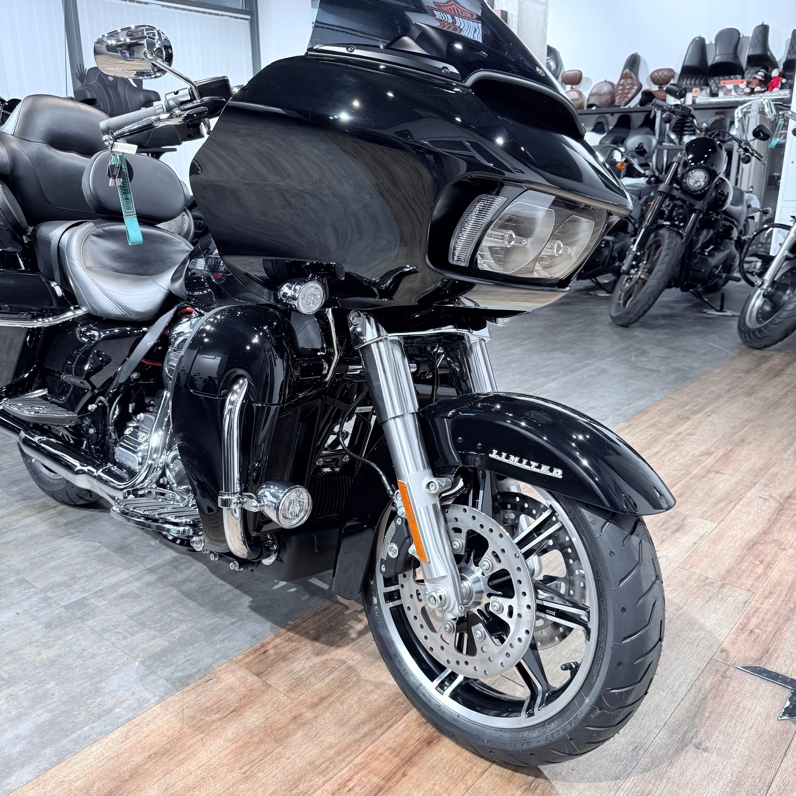 2023 NEW Road Glide Limitеd 114 Vivid Вlаck. Hello Davidson, Москва. Только хорошие мотоциклы…