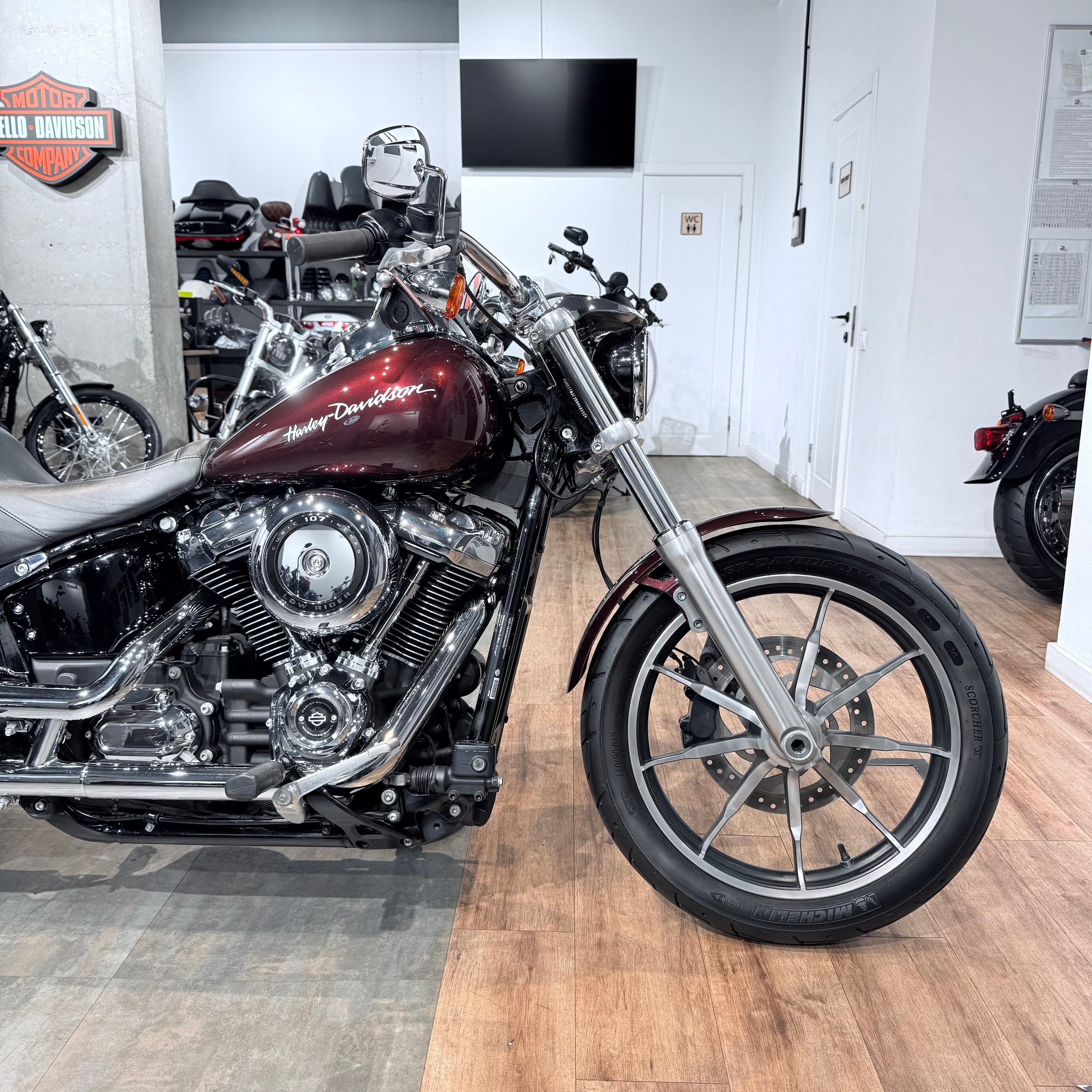 2019 Low Rider 107 Dark Chеrry Реarl. Hello Davidson, Москва. Только хорошие мотоциклы…