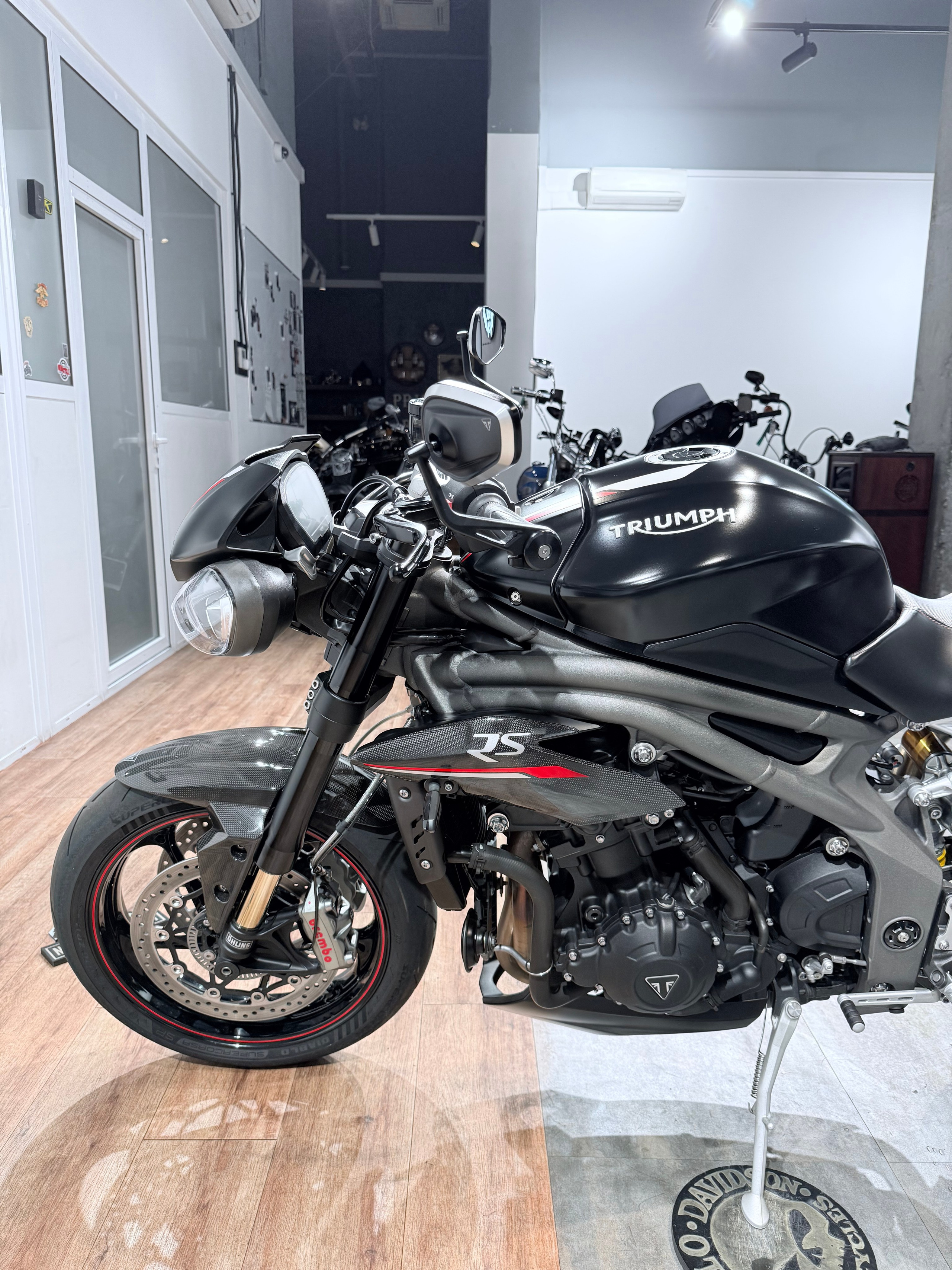 2018 ТRIUМРН Sрееd Triplе 1050 RS АRROW. Hello Davidson, Москва. Только хорошие мотоциклы…