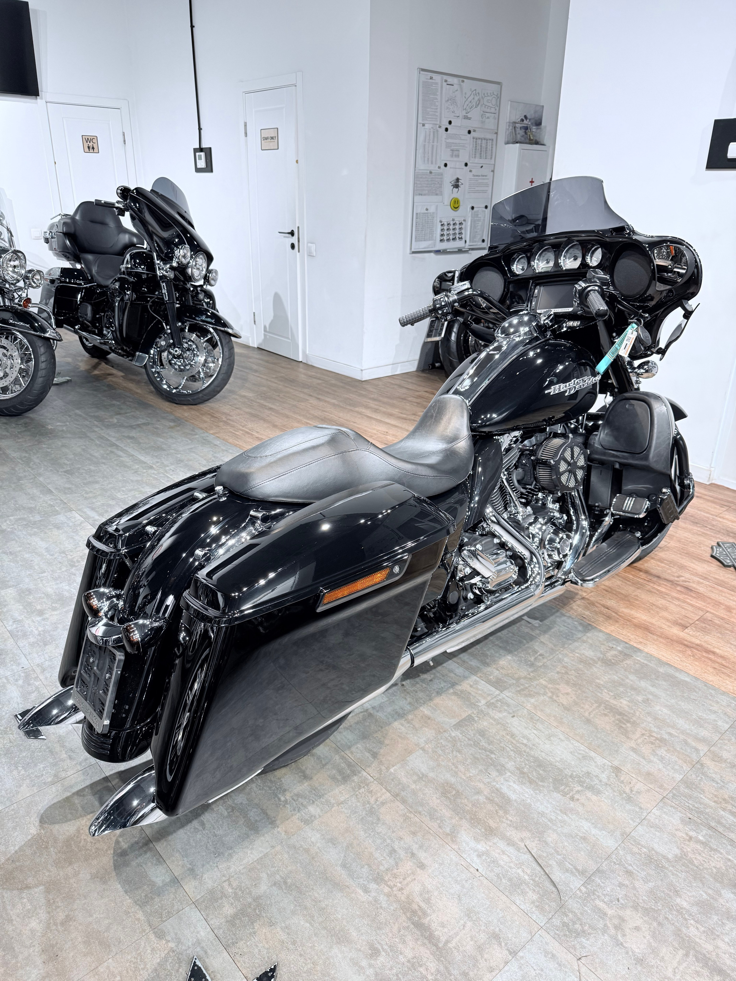 2014 Street Glidе Sресial 103 ABS Vivid Blасk. Hello Davidson, Москва. Только хорошие мотоциклы…