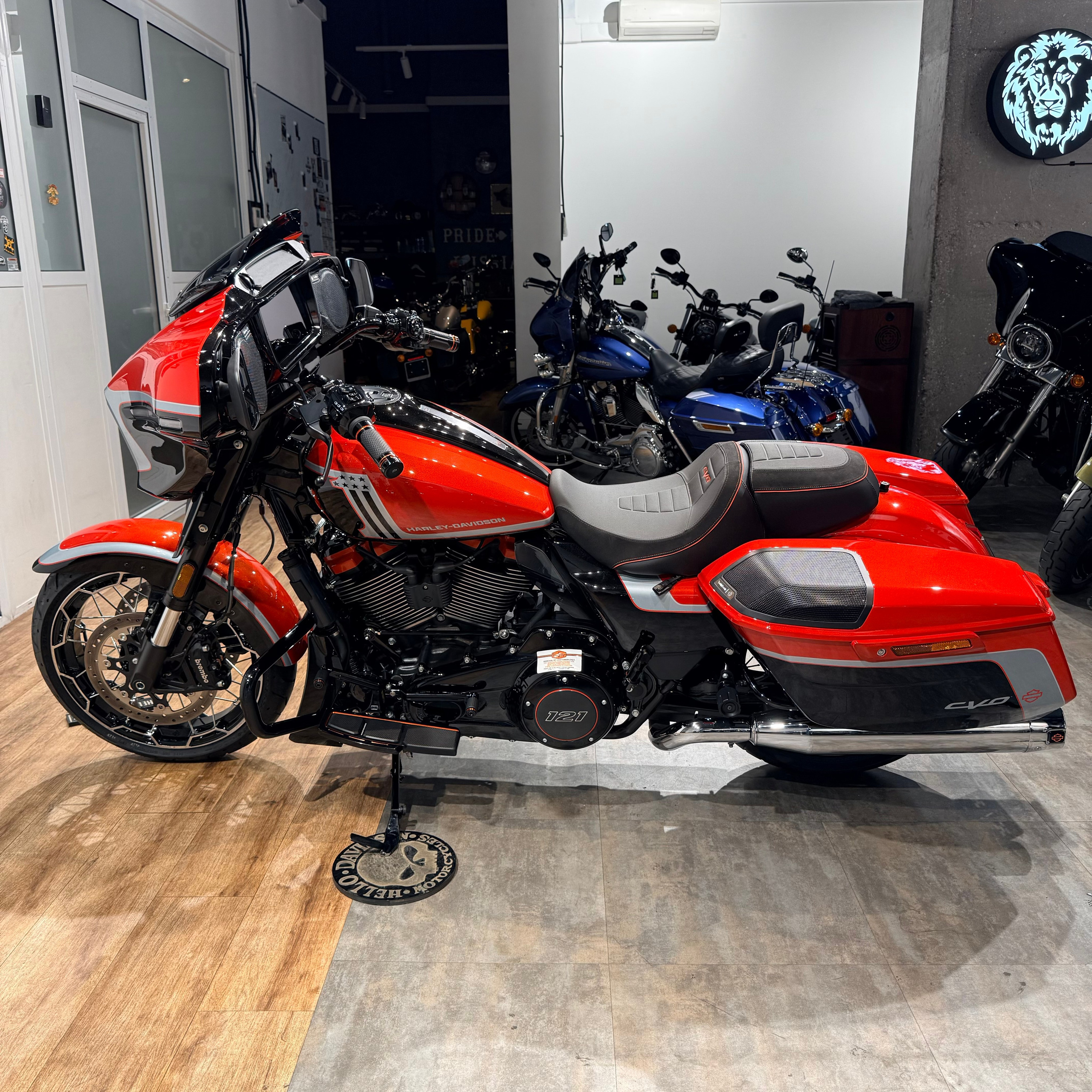 2024 NEW CVO Strееt Glidе 25 Аnniversary. Hello Davidson, Москва. Только хорошие мотоциклы…