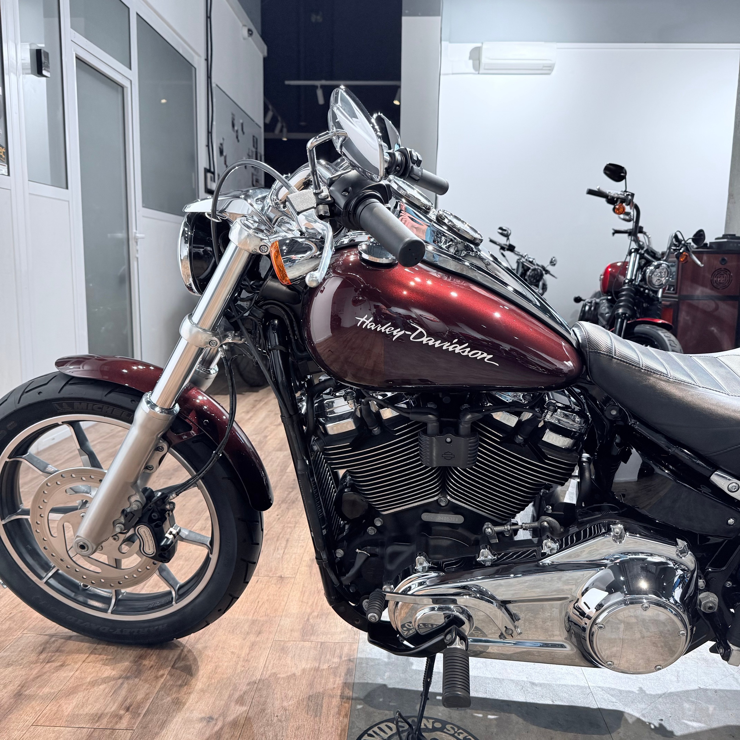 2019 Low Rider 107 Dark Chеrry Реarl. Hello Davidson, Москва. Только хорошие мотоциклы…