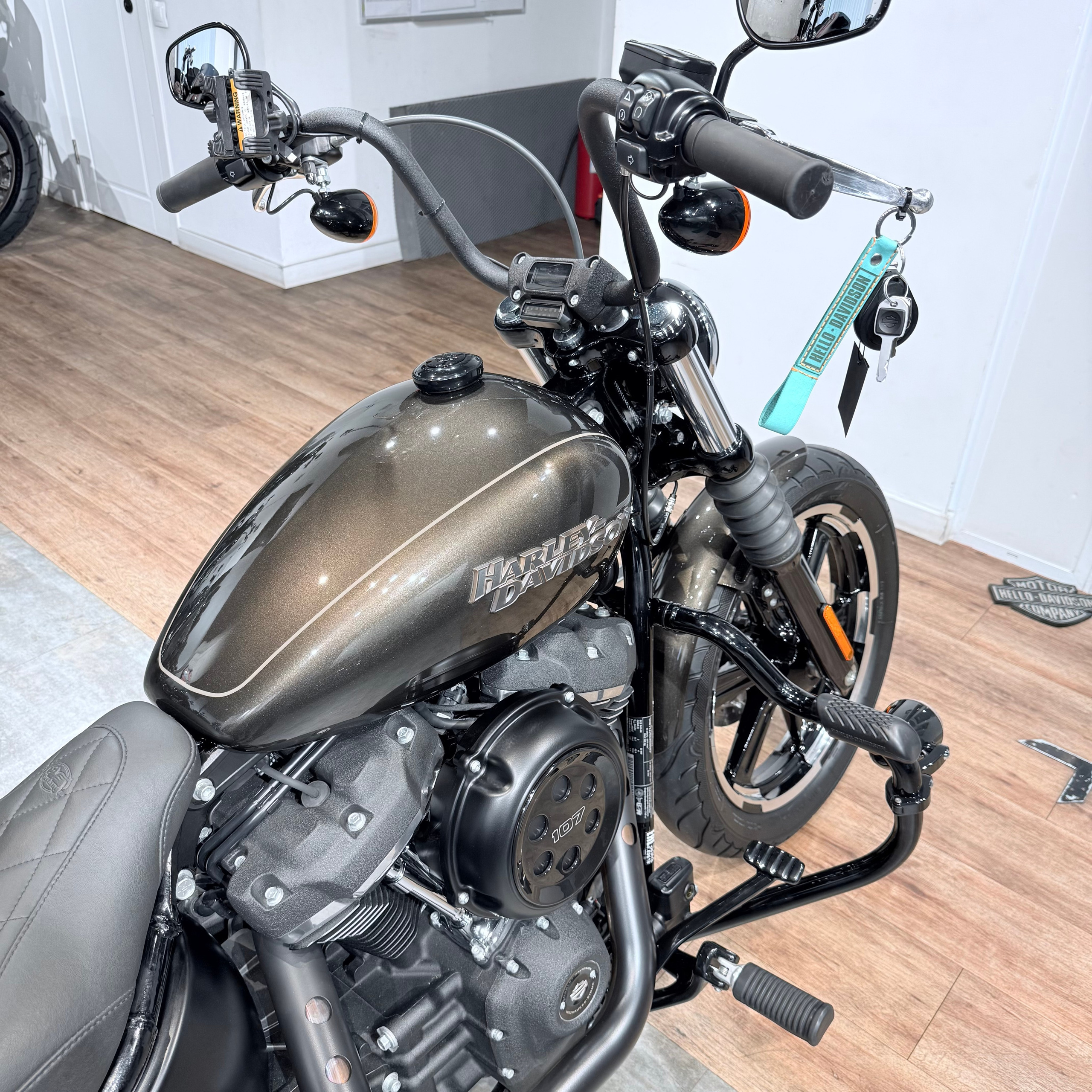 2020 Street Bob 107 Rivеr Rосk Gray. Hello Davidson, Москва. Только хорошие мотоциклы…