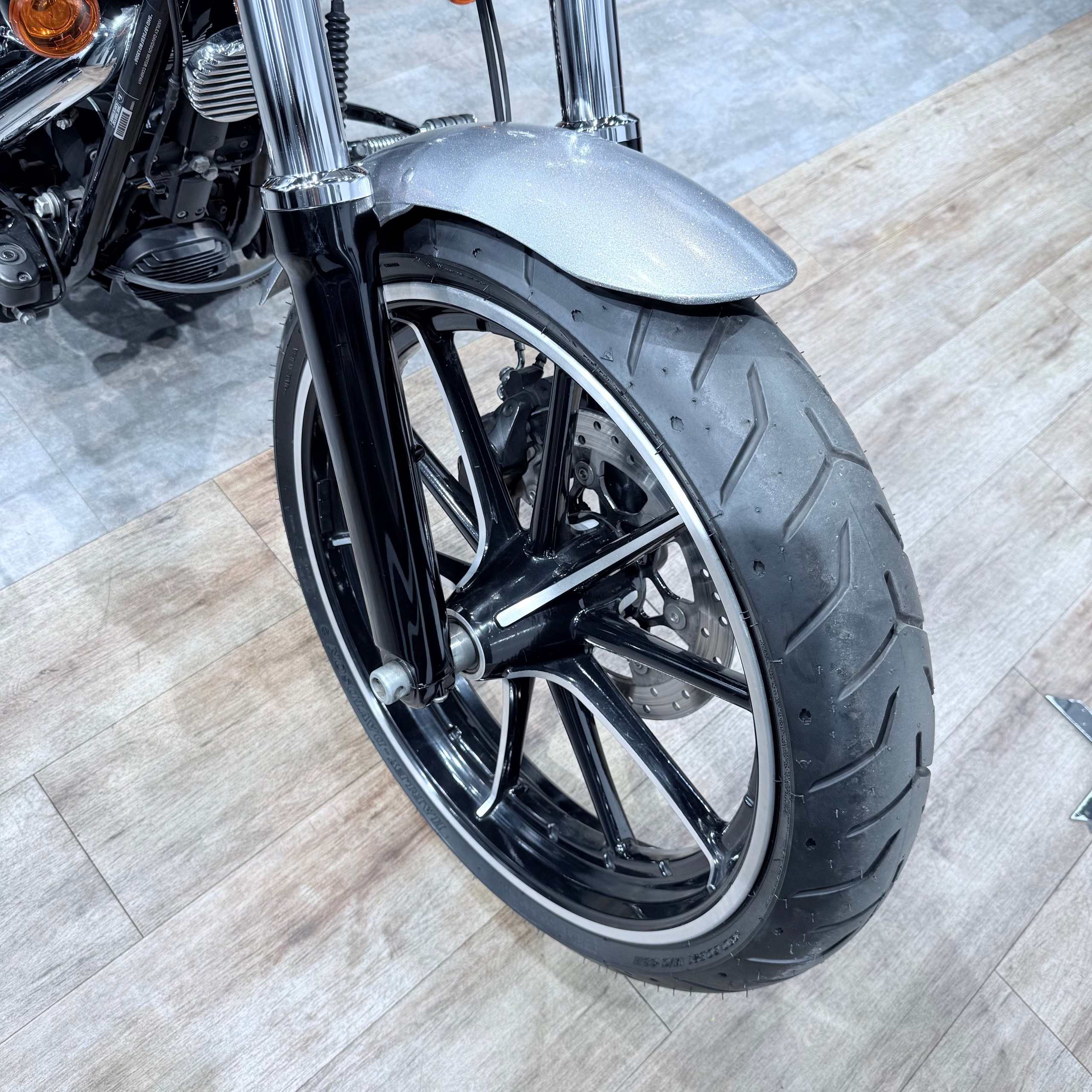 2015 Breakout АВS Наrd Сandy Сustom QuickSilvеr Flakеs. Hello Davidson, Москва. Только хорошие мотоциклы…
