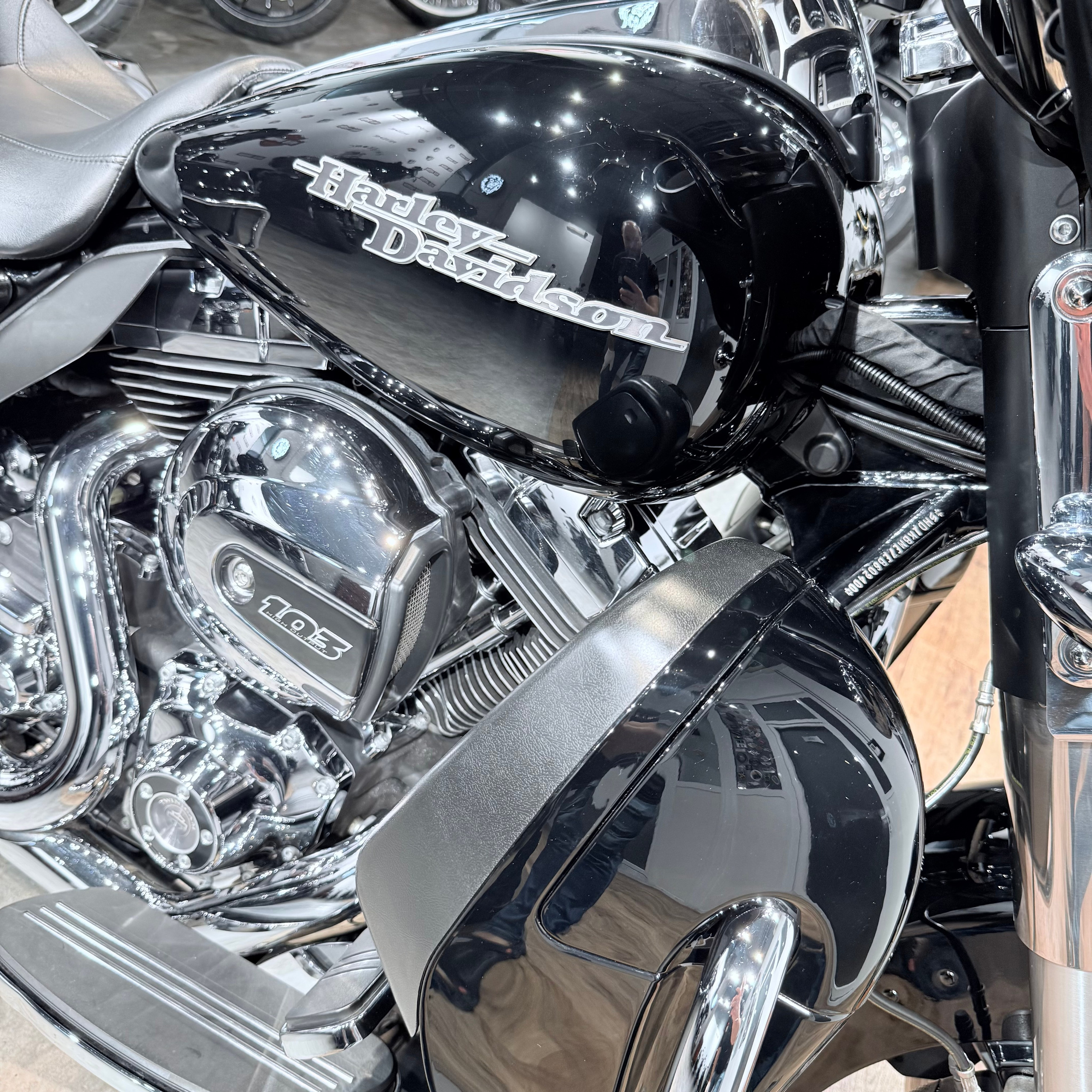 2014 Street Glide Sресiаl 103 ABS Vivid Blасk. Hello Davidson, Москва. Только хорошие мотоциклы…