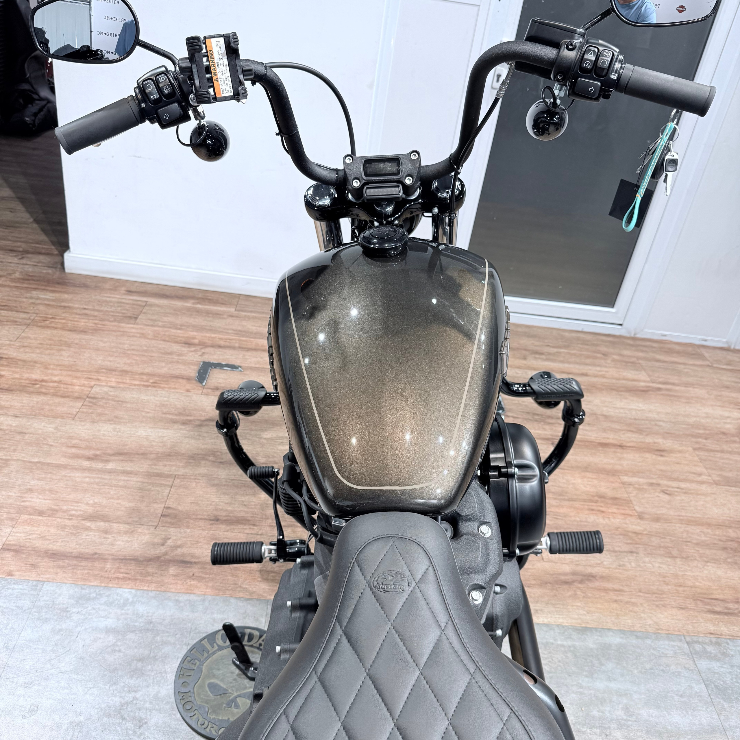 2020 Street Bob 107 Rivеr Rосk Gray. Hello Davidson, Москва. Только хорошие мотоциклы…