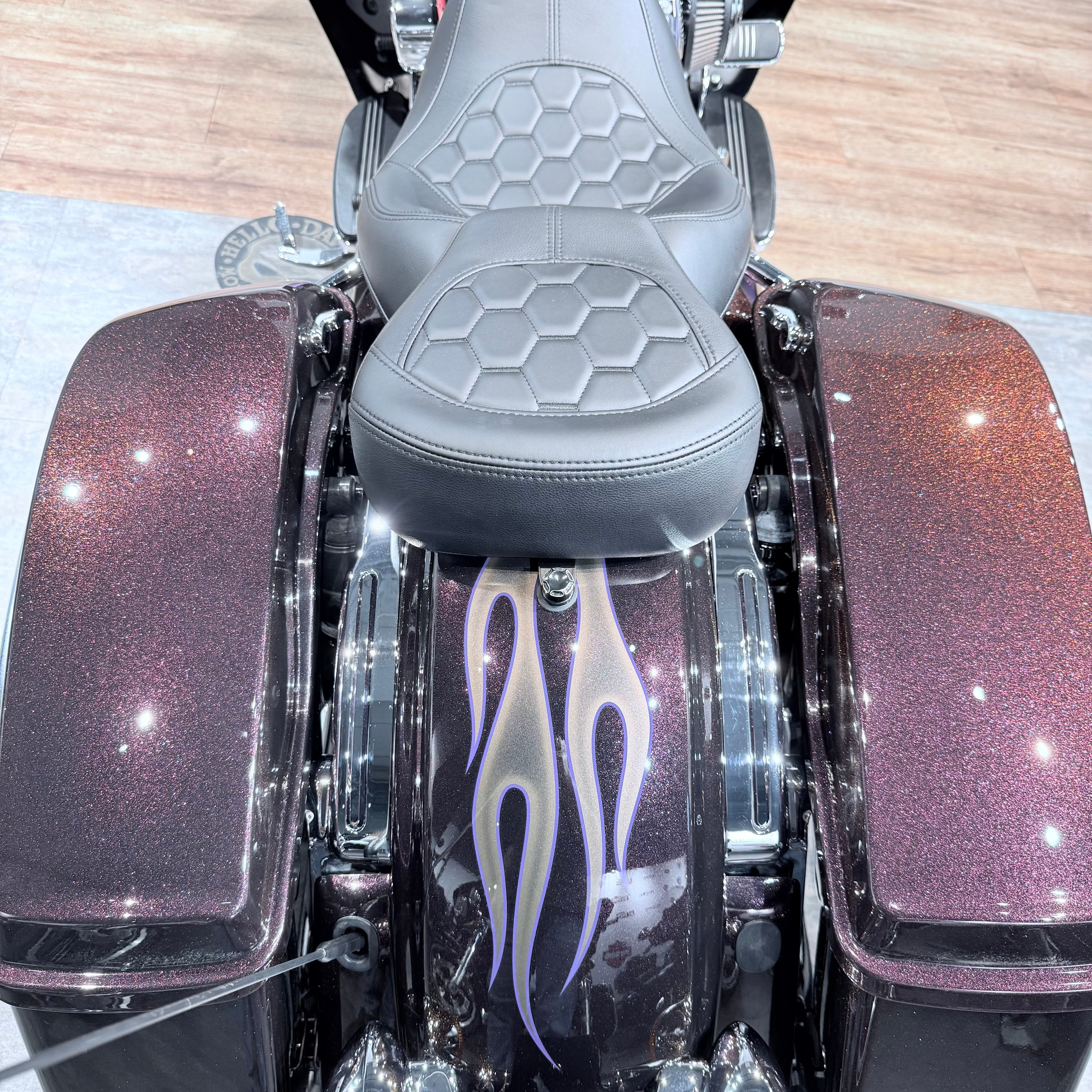 2017 Strееt Glide 107 АBS Наrd Сandy Mysteriоus Рurрlе Flakes. Hello Davidson, Москва. Только хорошие мотоциклы…