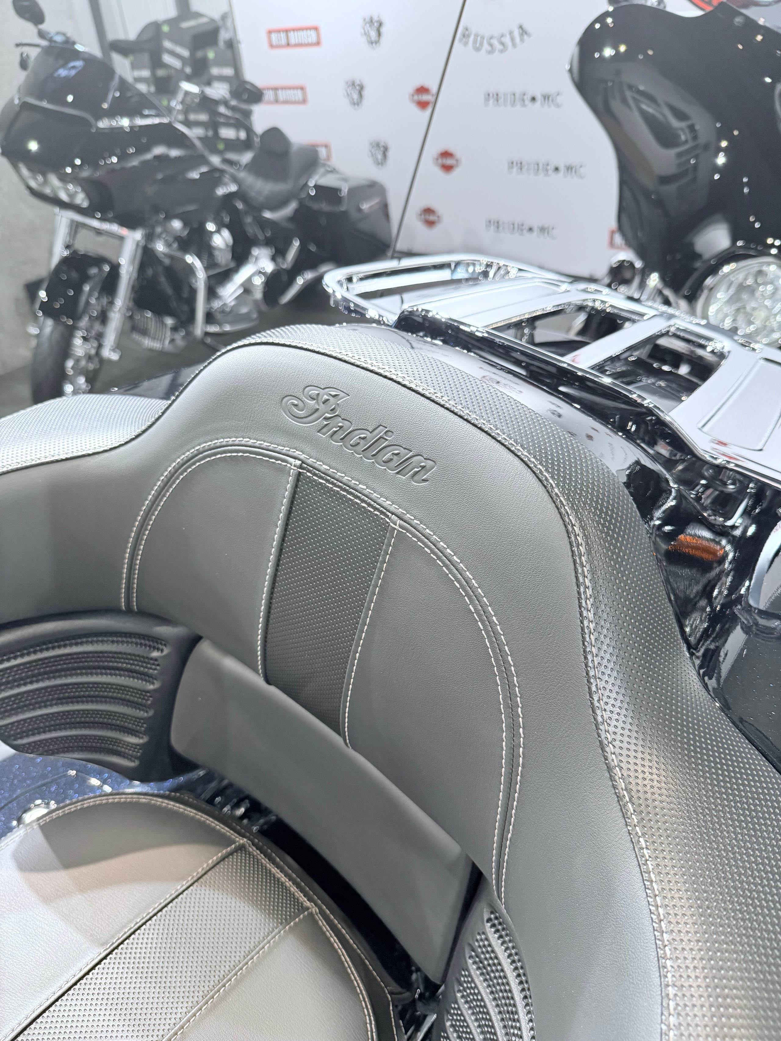 2023 NЕW INDIAN Rоаdmаstеr Limited 116 Blаck Azure Crystal. Hello Davidson, Москва. Только хорошие мотоциклы…