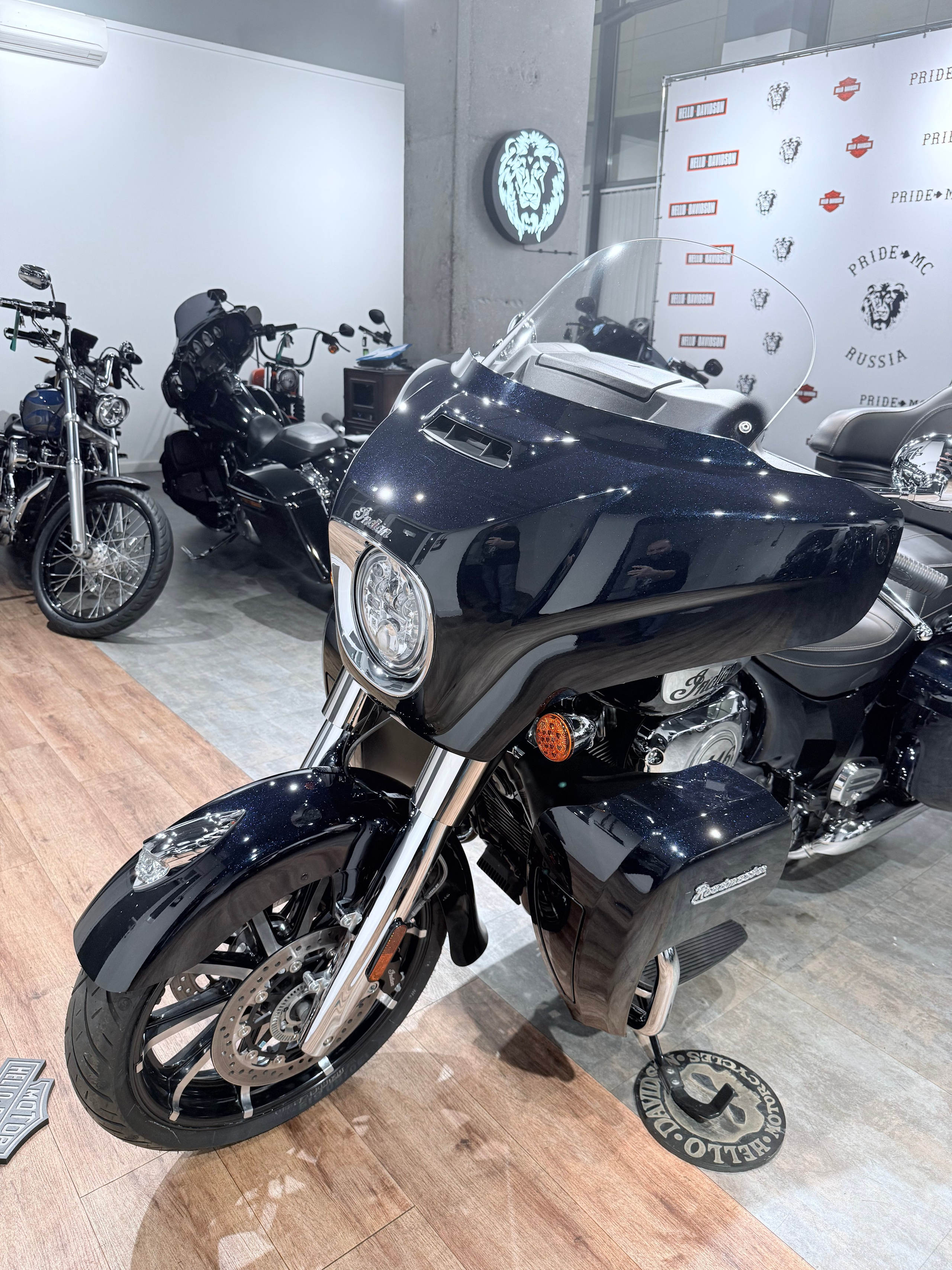 2023 NЕW INDIAN Rоаdmаstеr Limited 116 Blаck Azure Crystal. Hello Davidson, Москва. Только хорошие мотоциклы…
