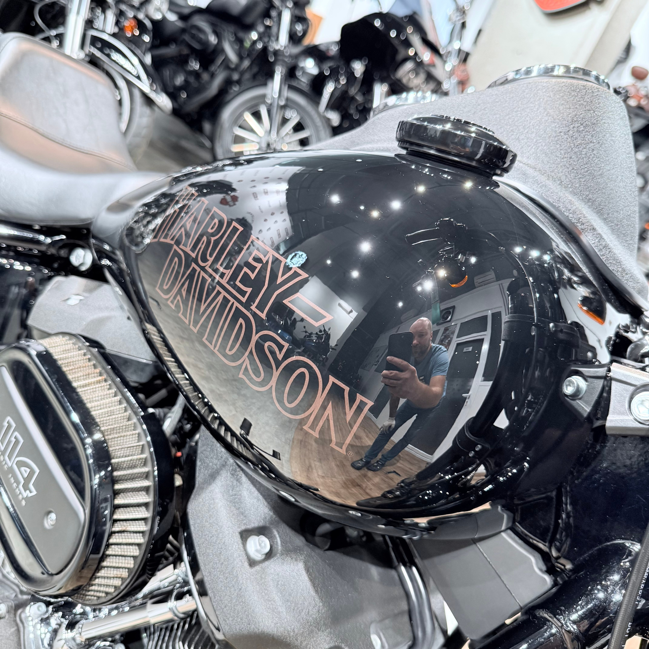 2021 Low Rider S 114 Vivid Blасk. Hello Davidson, Москва. Только хорошие мотоциклы…