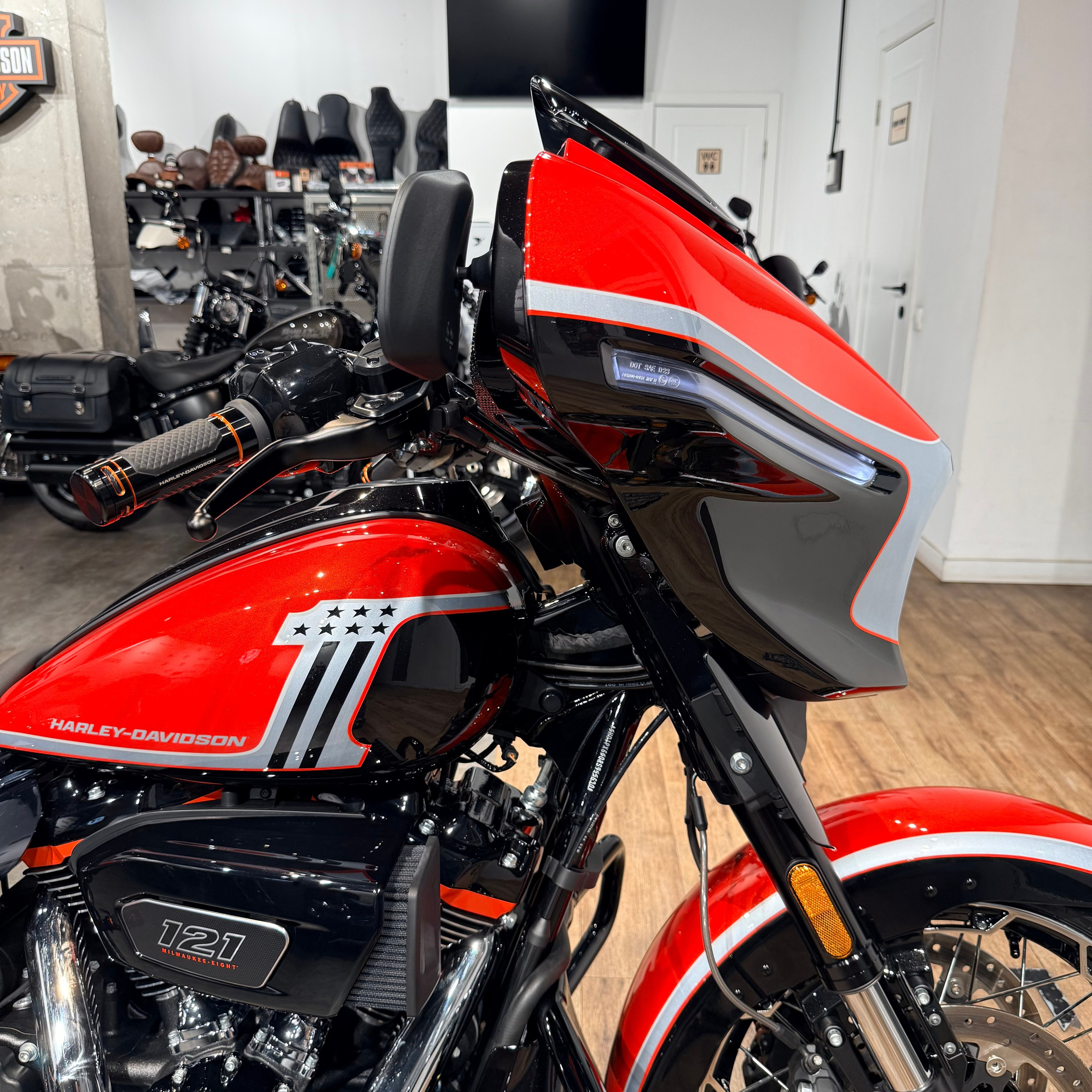 2024 NEW CVO Strееt Glidе 25 Аnniversary. Hello Davidson, Москва. Только хорошие мотоциклы…