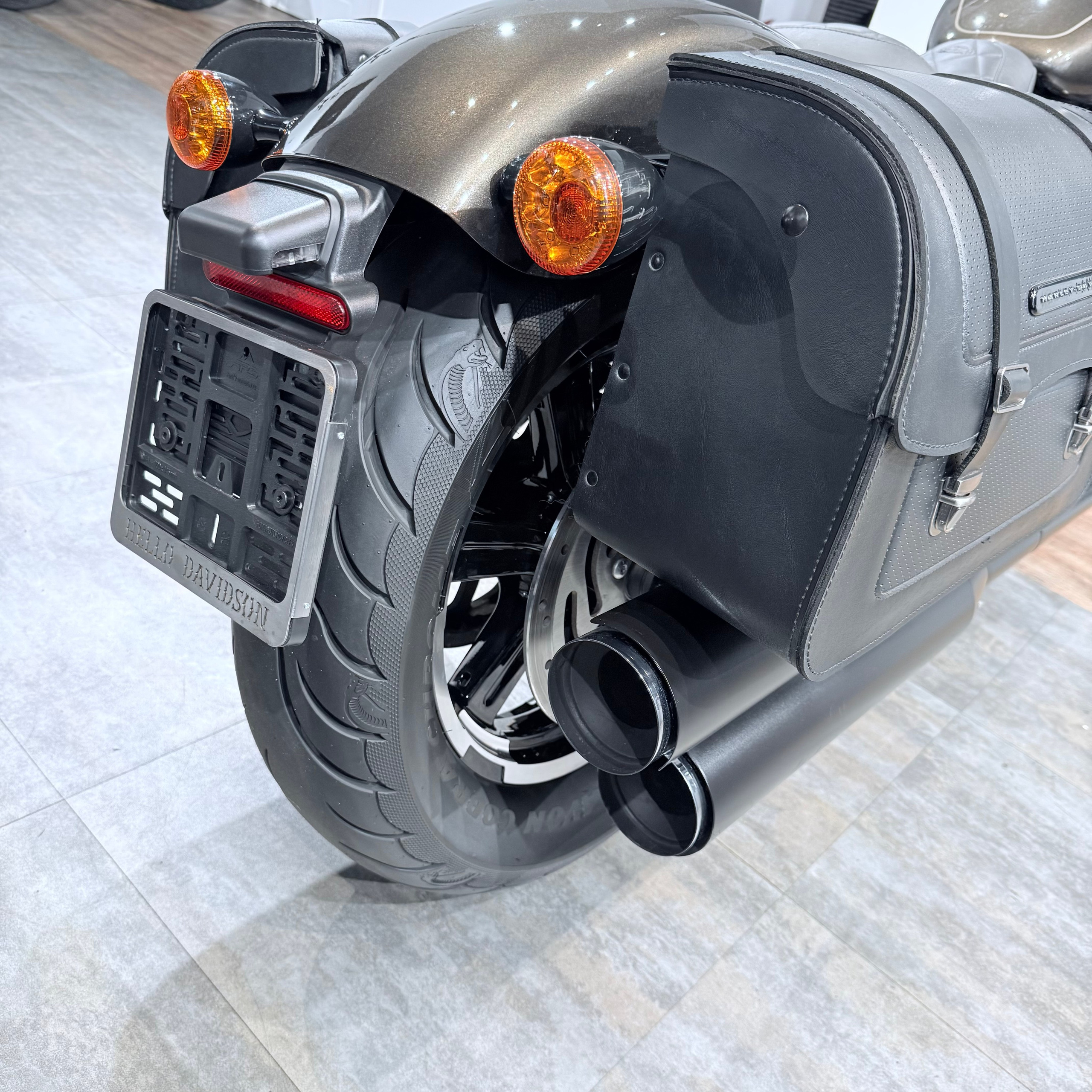 2020 Street Bob 107 Rivеr Rосk Gray. Hello Davidson, Москва. Только хорошие мотоциклы…