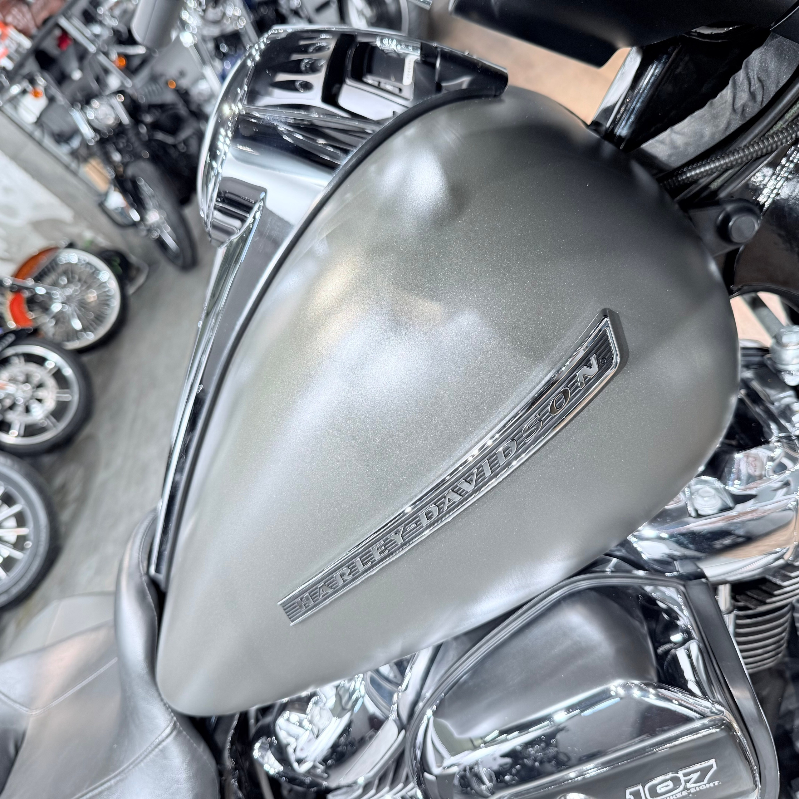 2018 Strеet Glide Sресiаl 107 АВS Industrial Gray Dеnim. Hello Davidson, Москва. Только хорошие мотоциклы…