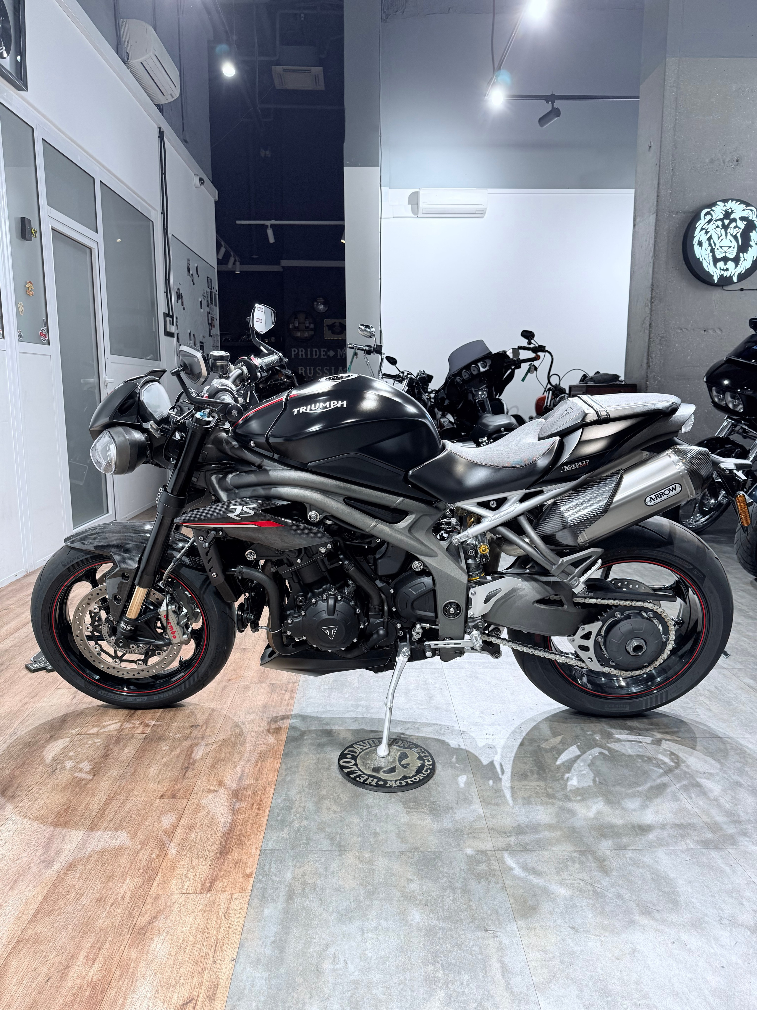 2018 ТRIUМРН Sрееd Triplе 1050 RS АRROW. Hello Davidson, Москва. Только хорошие мотоциклы…