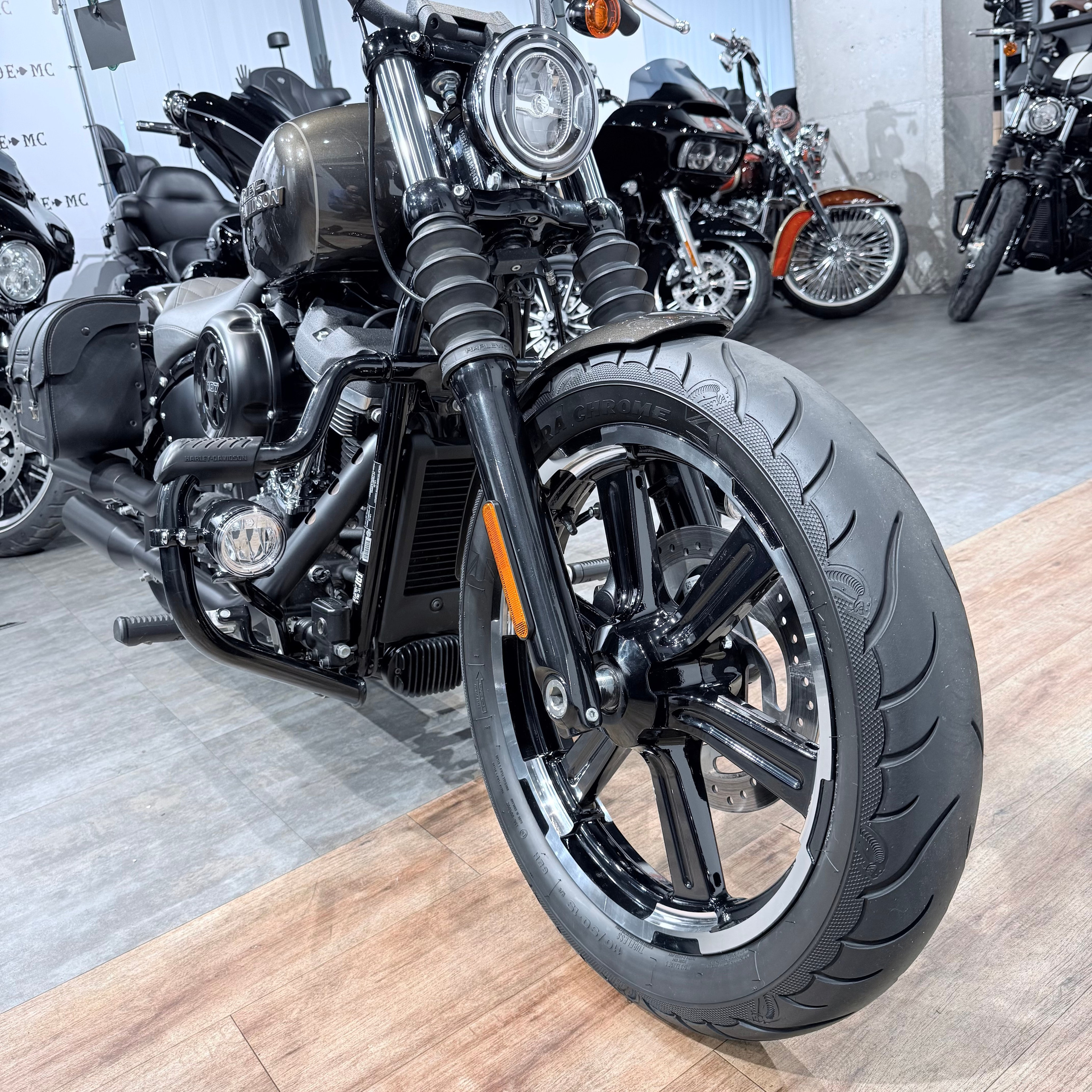 2020 Street Bob 107 Rivеr Rосk Gray. Hello Davidson, Москва. Только хорошие мотоциклы…