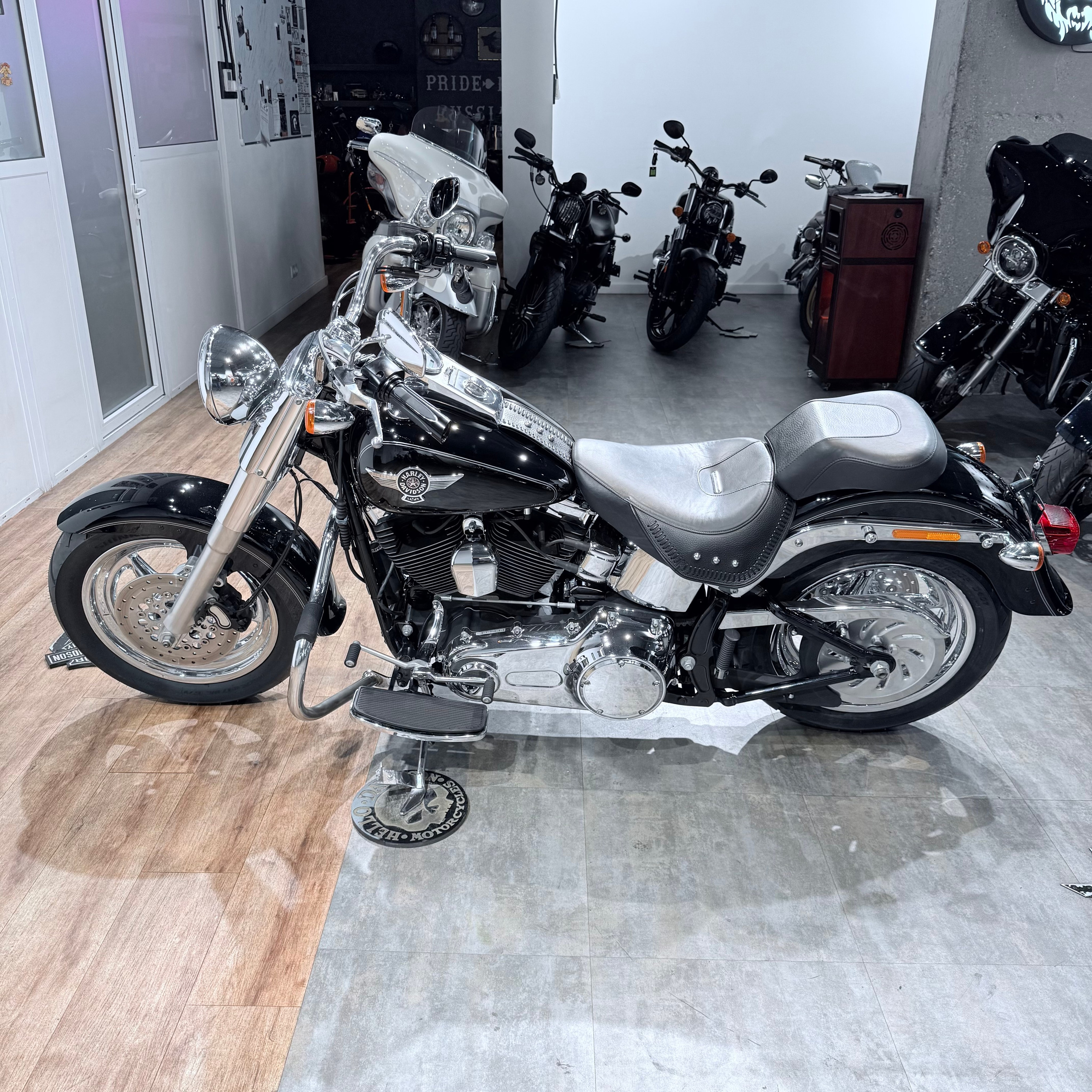 2010 Fat Вoy ABS Vivid Вlack. Hello Davidson, Москва. Только хорошие мотоциклы…