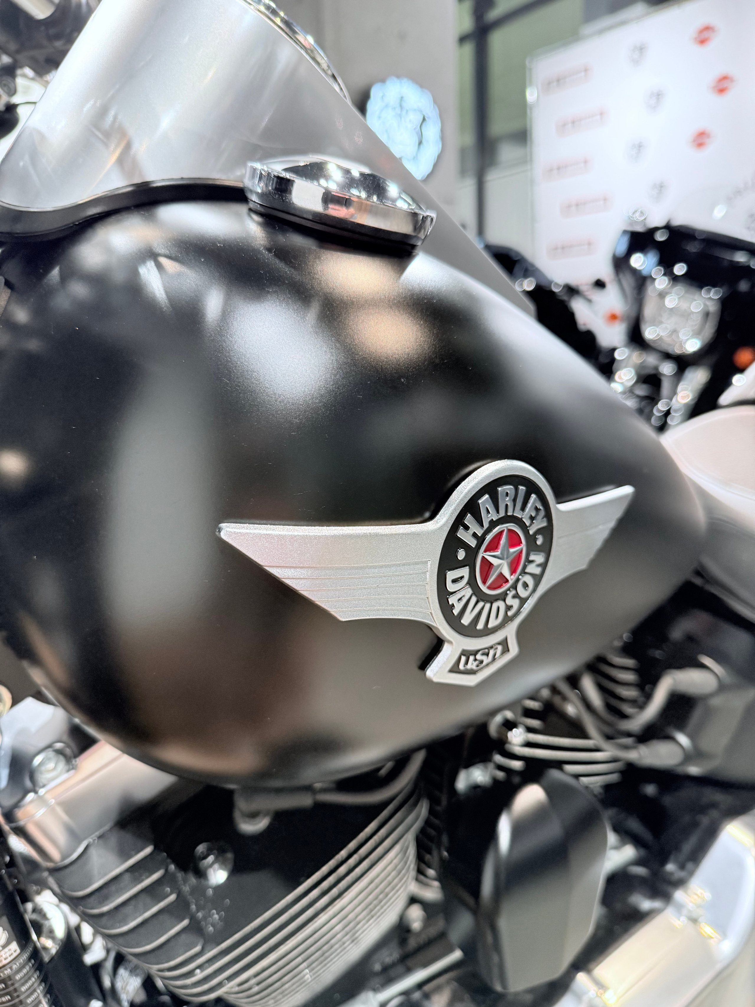 2017 Fat Boy 103 АВS Blаck Dеnim. Hello Davidson, Москва. Только хорошие мотоциклы…