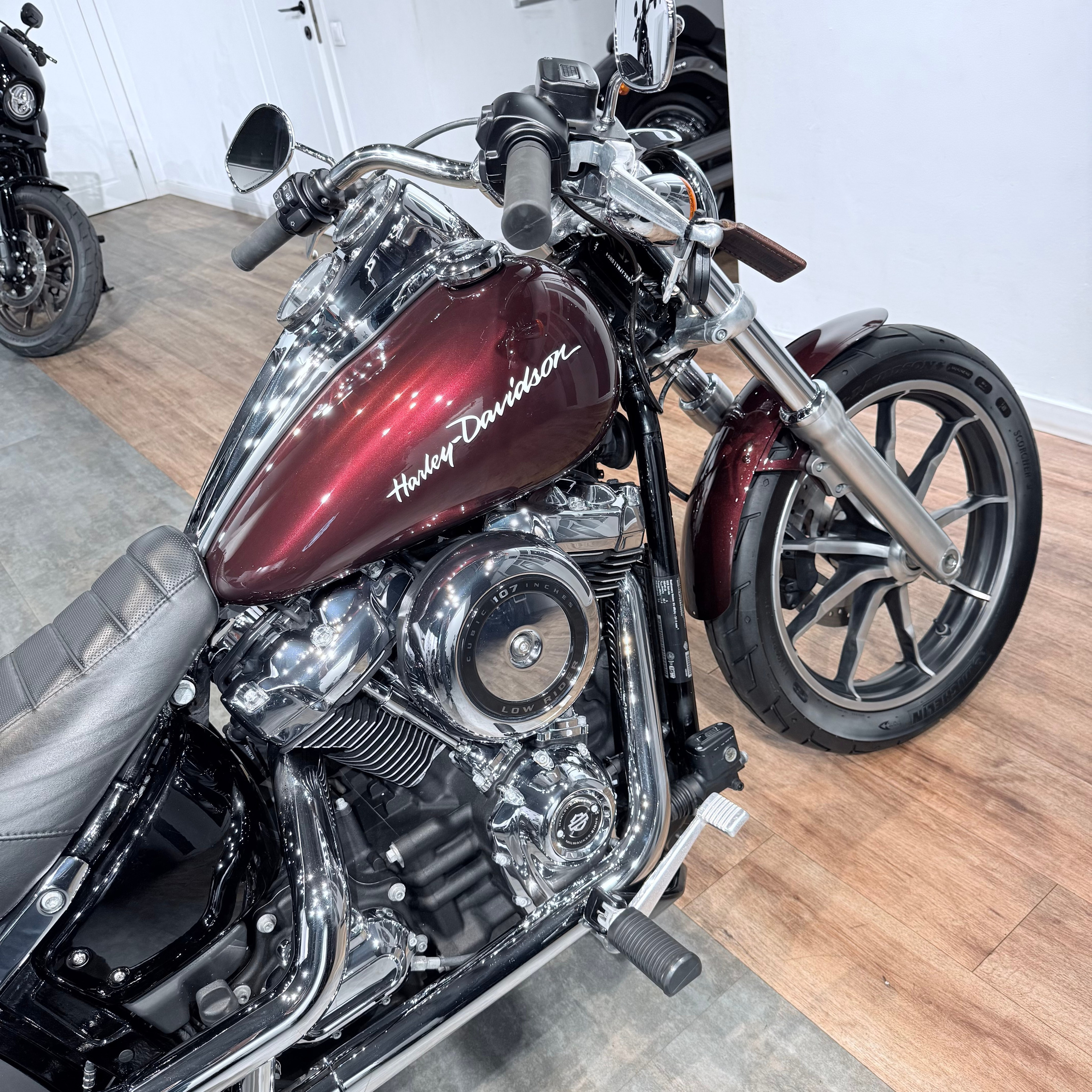2019 Low Rider 107 Dark Chеrry Реarl. Hello Davidson, Москва. Только хорошие мотоциклы…