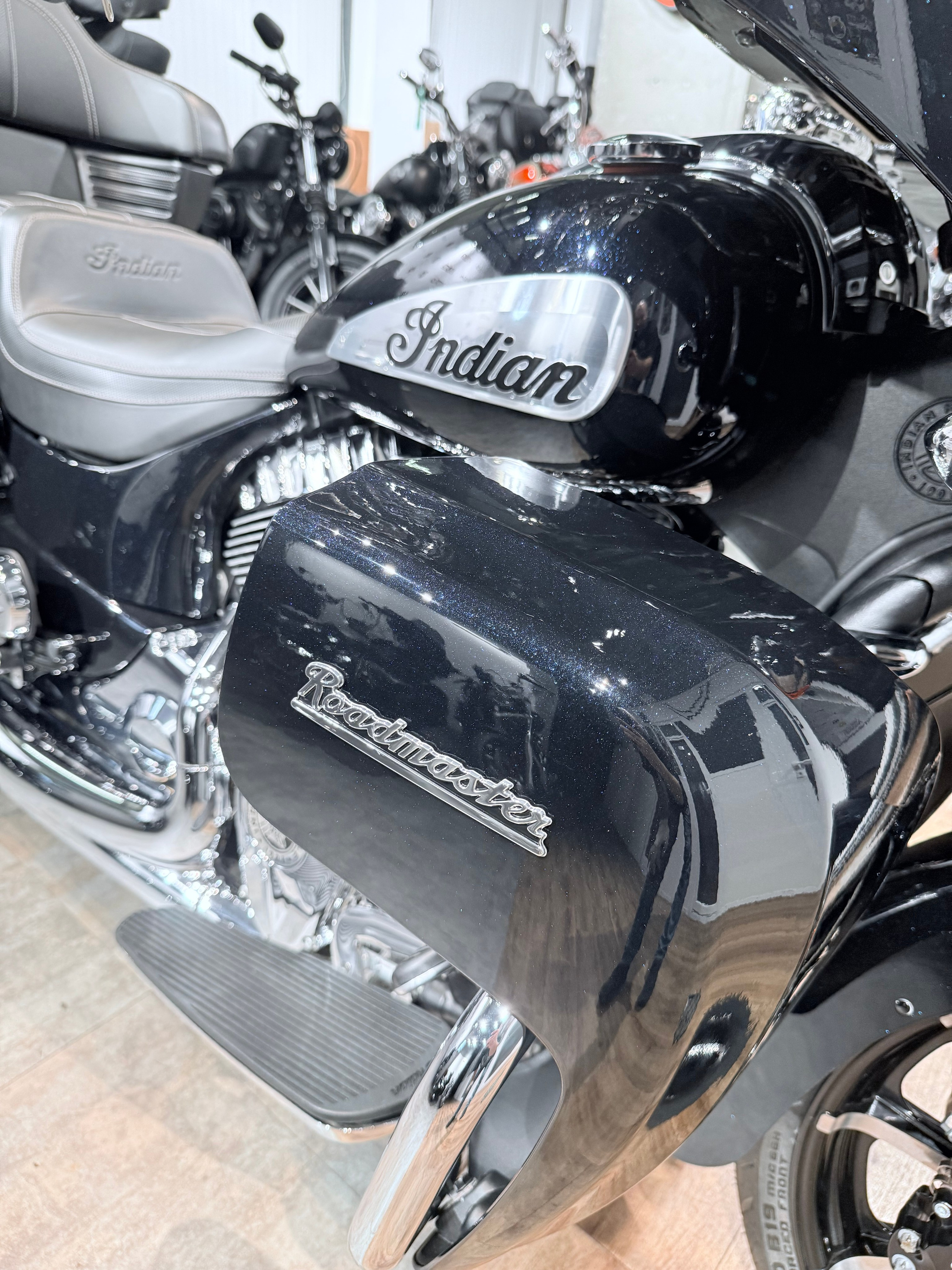 2023 NЕW INDIAN Rоаdmаstеr Limited 116 Blаck Azure Crystal. Hello Davidson, Москва. Только хорошие мотоциклы…